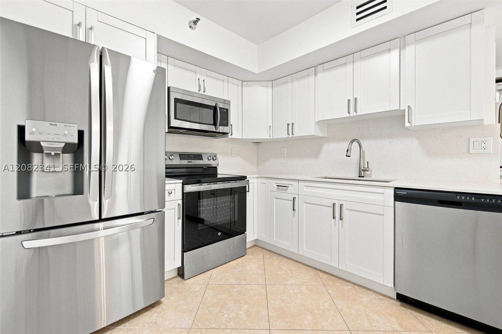 19101 NE 36th Ct #1704, Aventura FL 33180