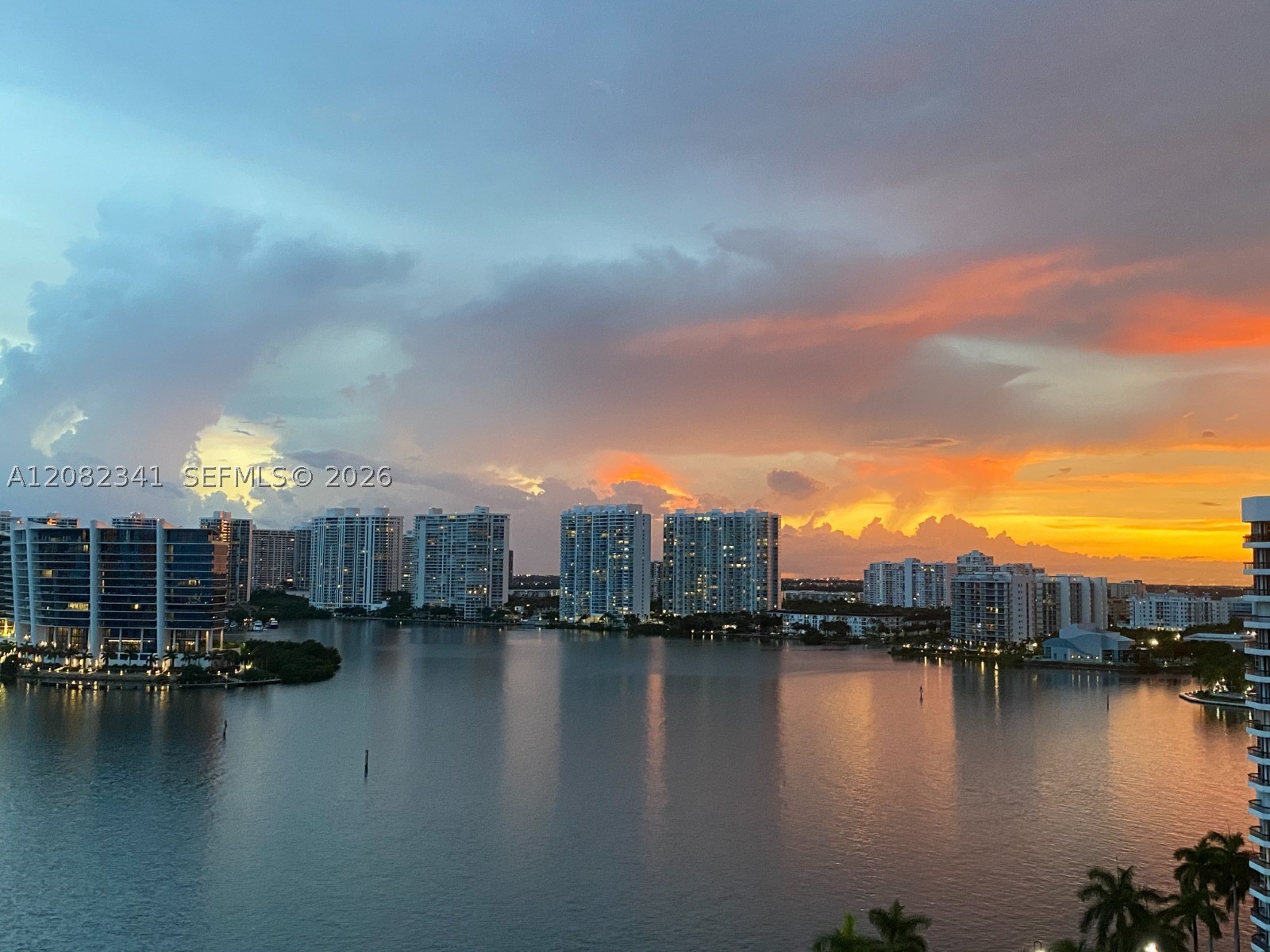 19101 NE 36th Ct #1704, Aventura FL 33180