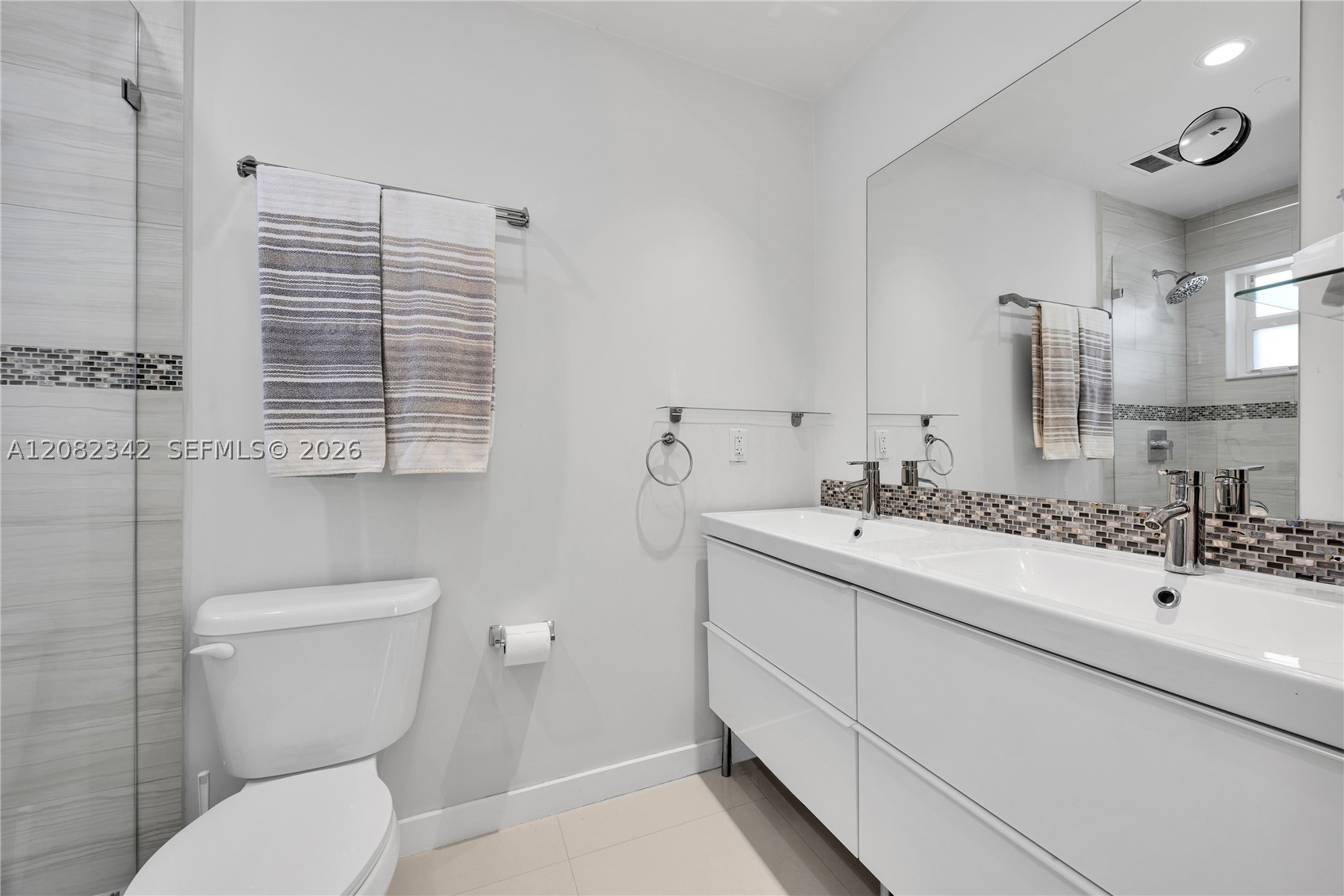 6843 SW 53rd St, Miami FL 33155
