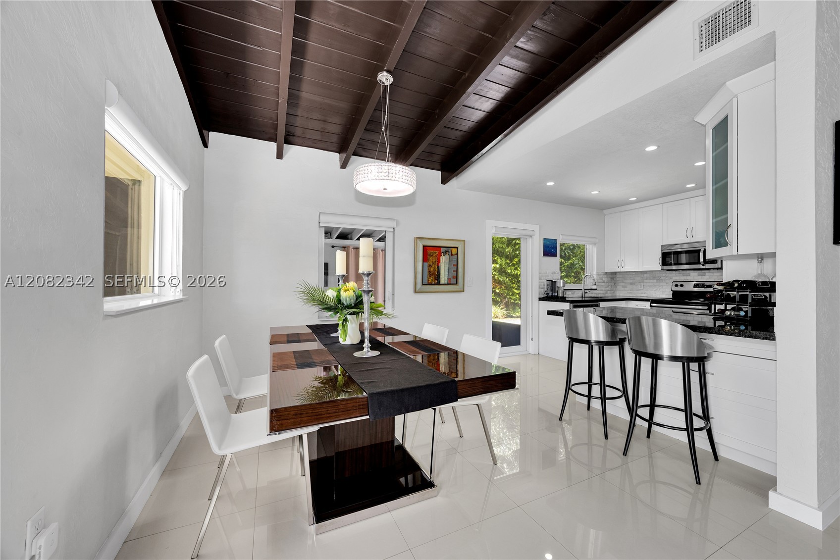 6843 SW 53rd St, Miami FL 33155
