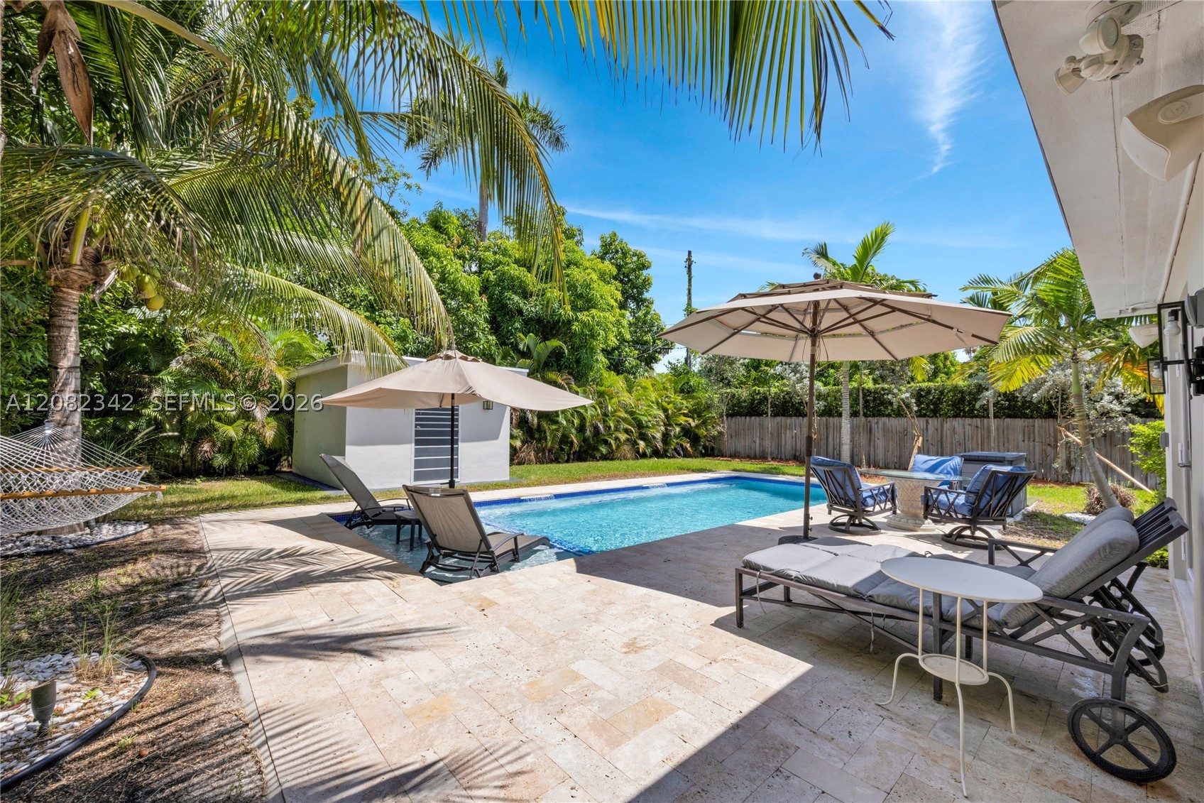 6843 SW 53rd St, Miami FL 33155