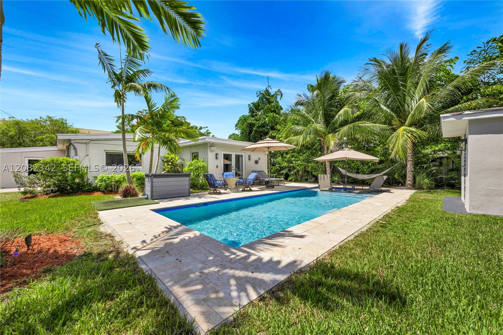 6843 SW 53rd St, Miami FL 33155