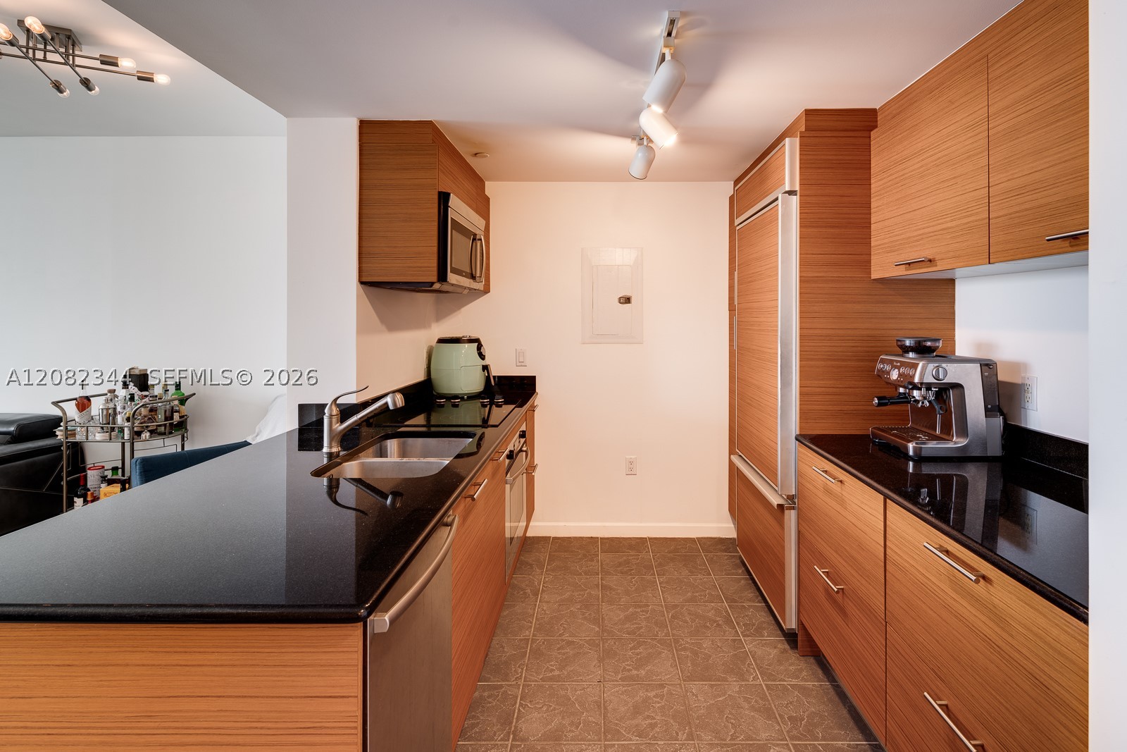 50 Biscayne Blvd #4505, Miami FL 33132