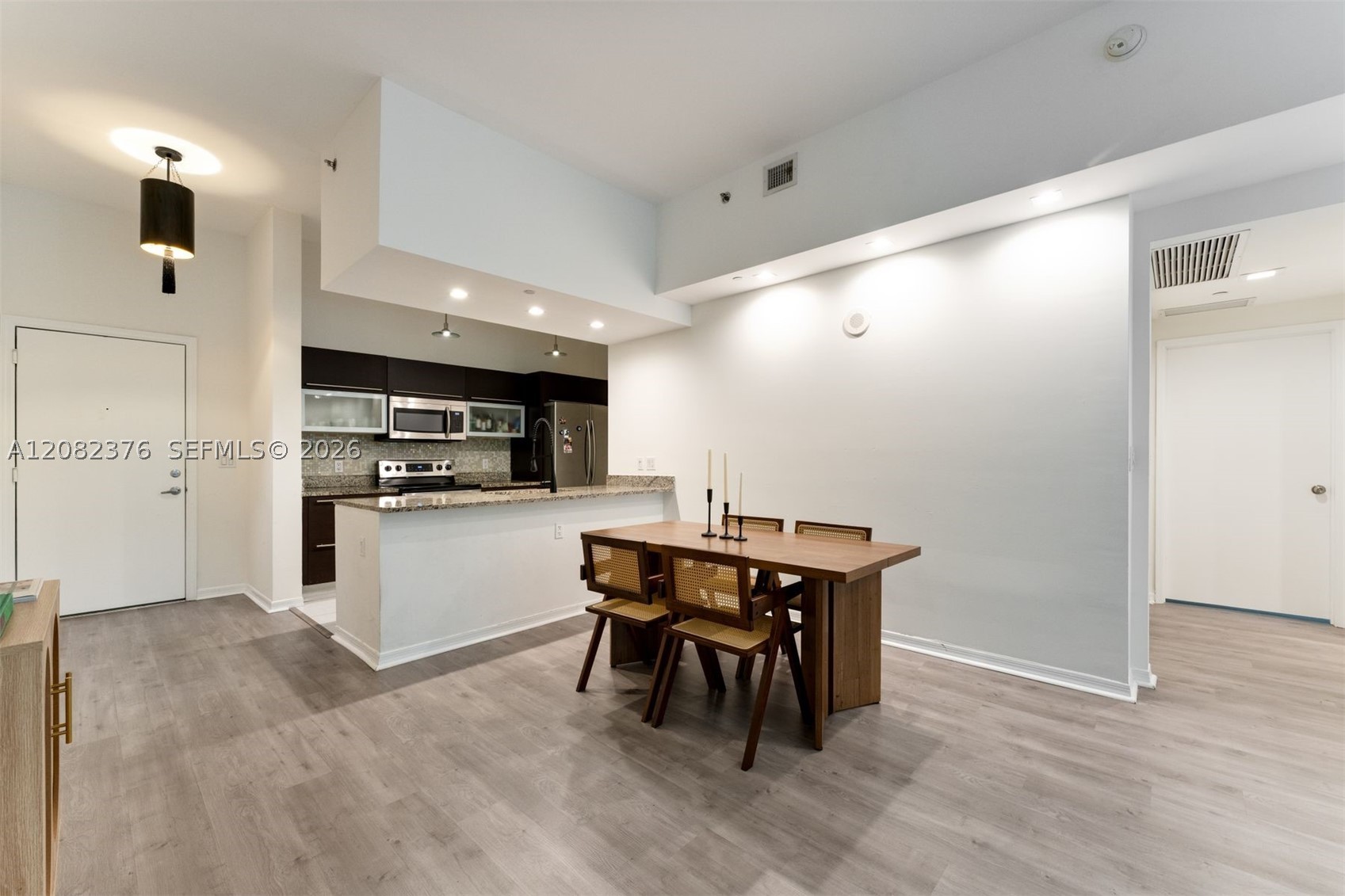 951 Brickell Ave #201, Miami FL 33131