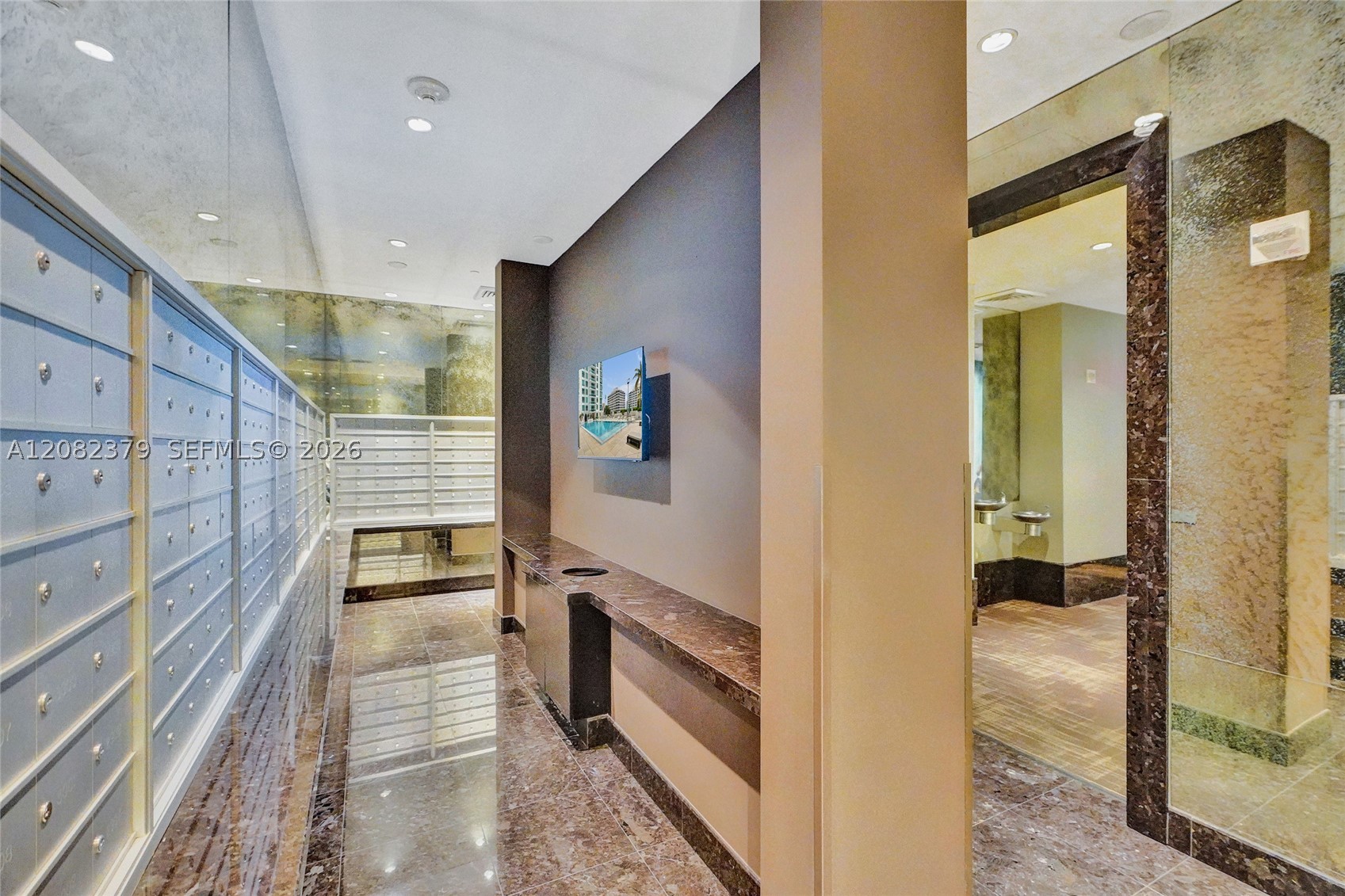951 Brickell Ave #1106, Miami FL 33131