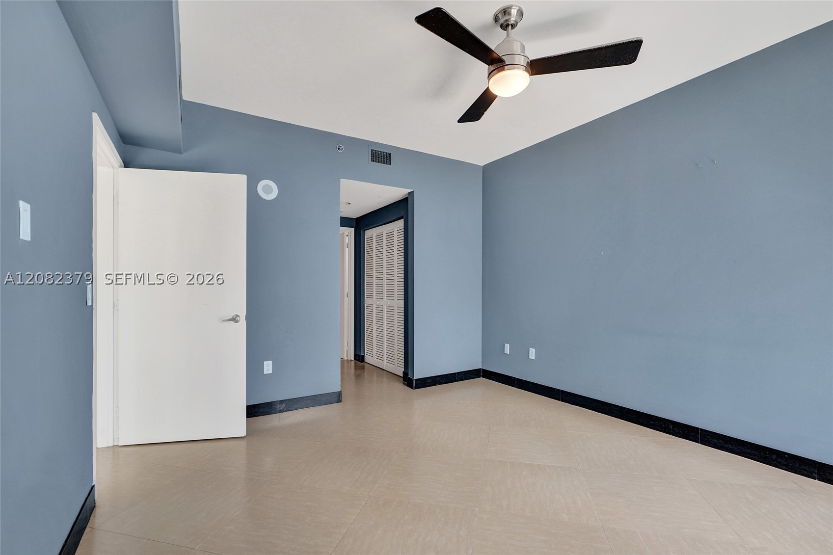 951 Brickell Ave #1106, Miami FL 33131