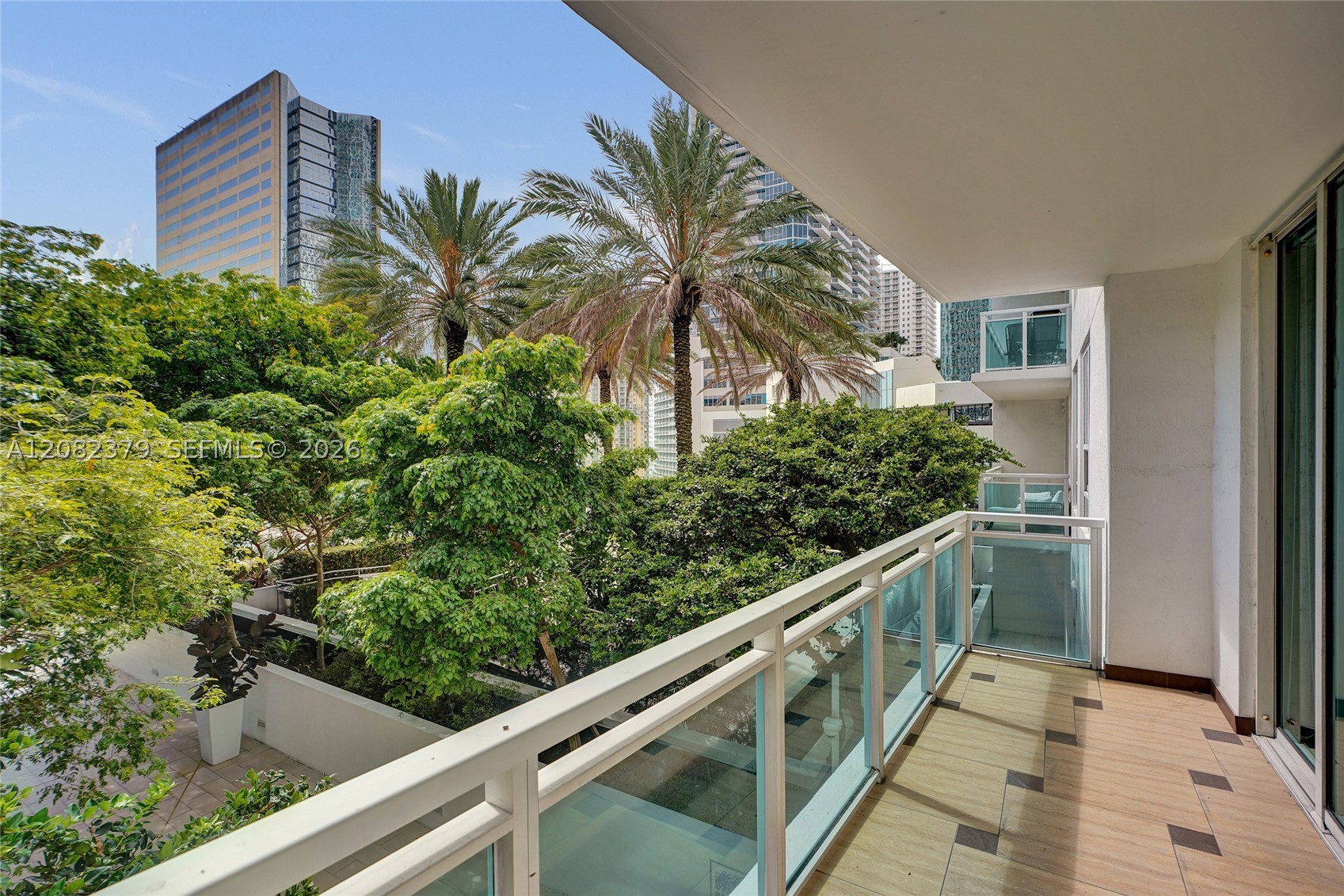 951 Brickell Ave #1106, Miami FL 33131