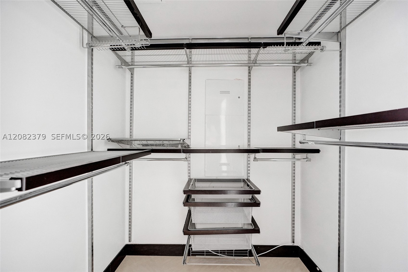 951 Brickell Ave #1106, Miami FL 33131