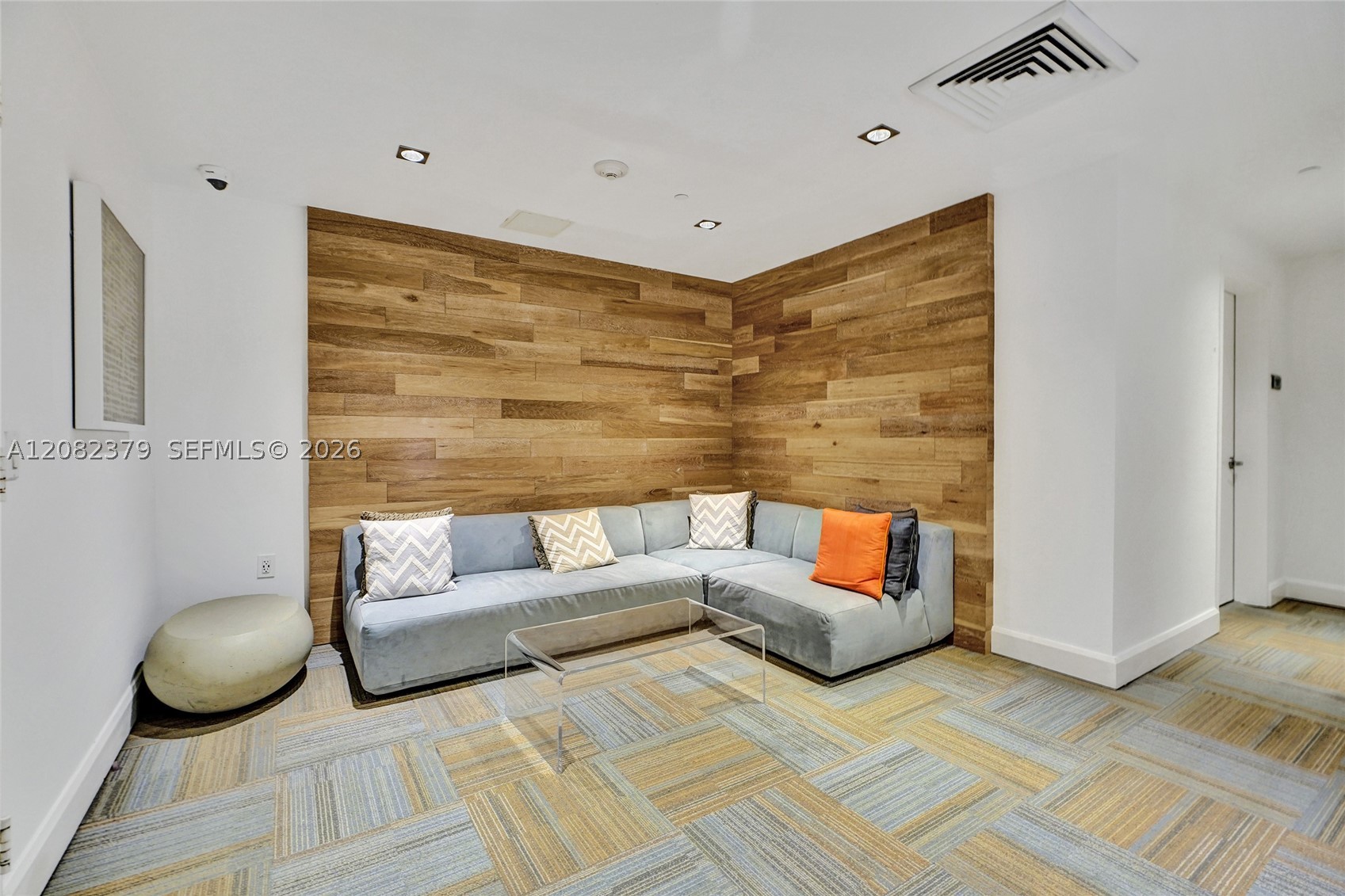 951 Brickell Ave #1106, Miami FL 33131