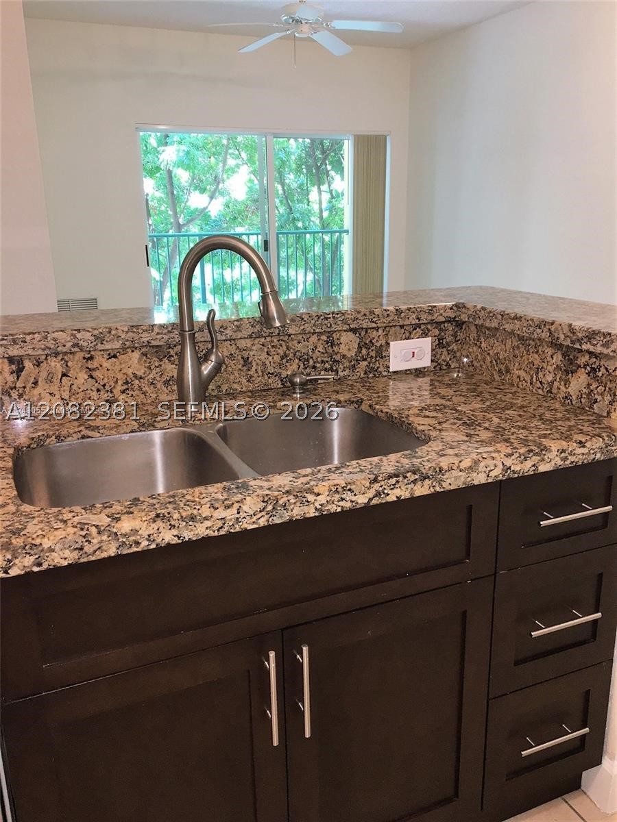 6001 SW 70 ST #324, South Miami FL 33143