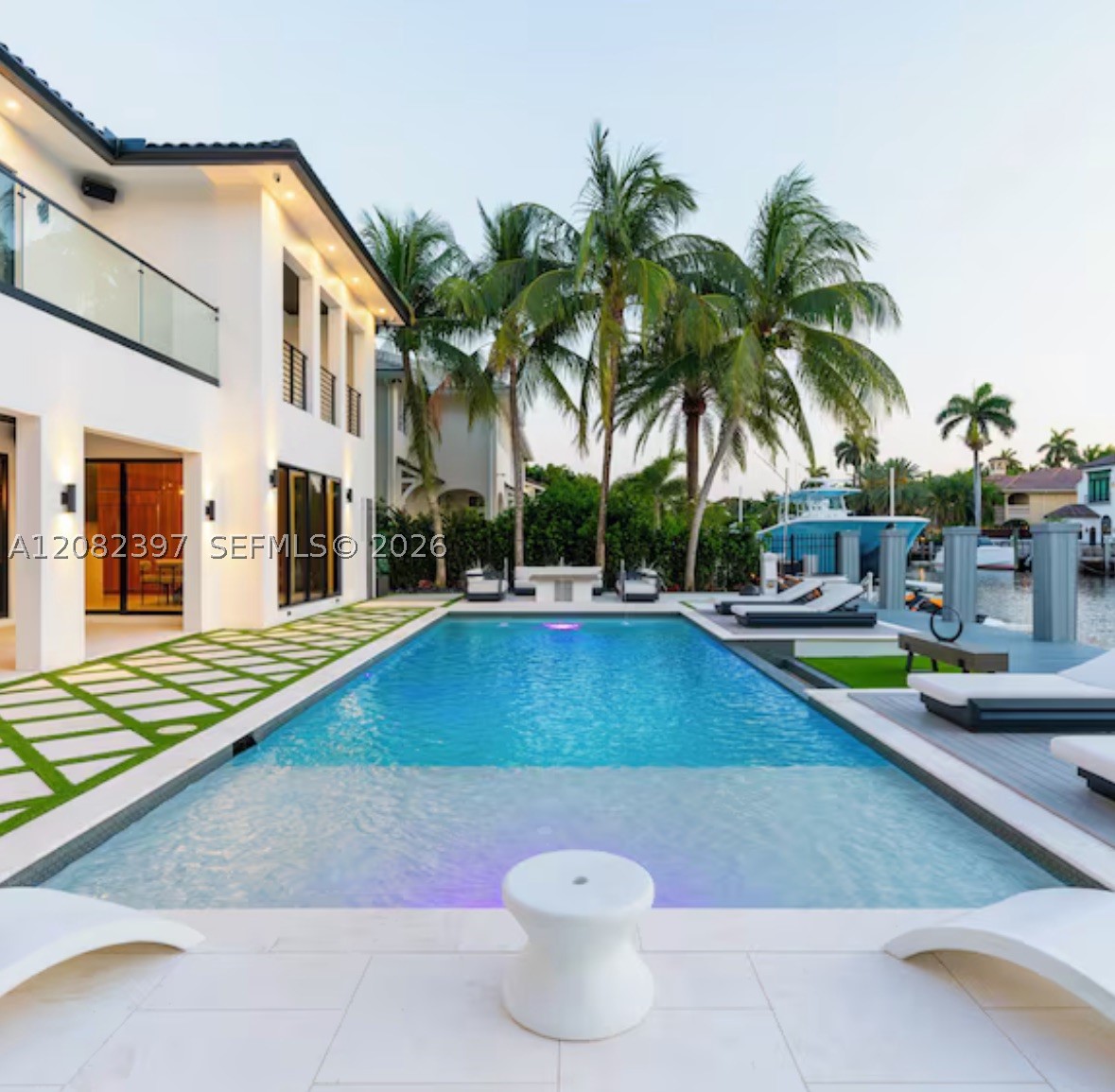 131 Royal Palm Dr #0, Fort Lauderdale FL 33301