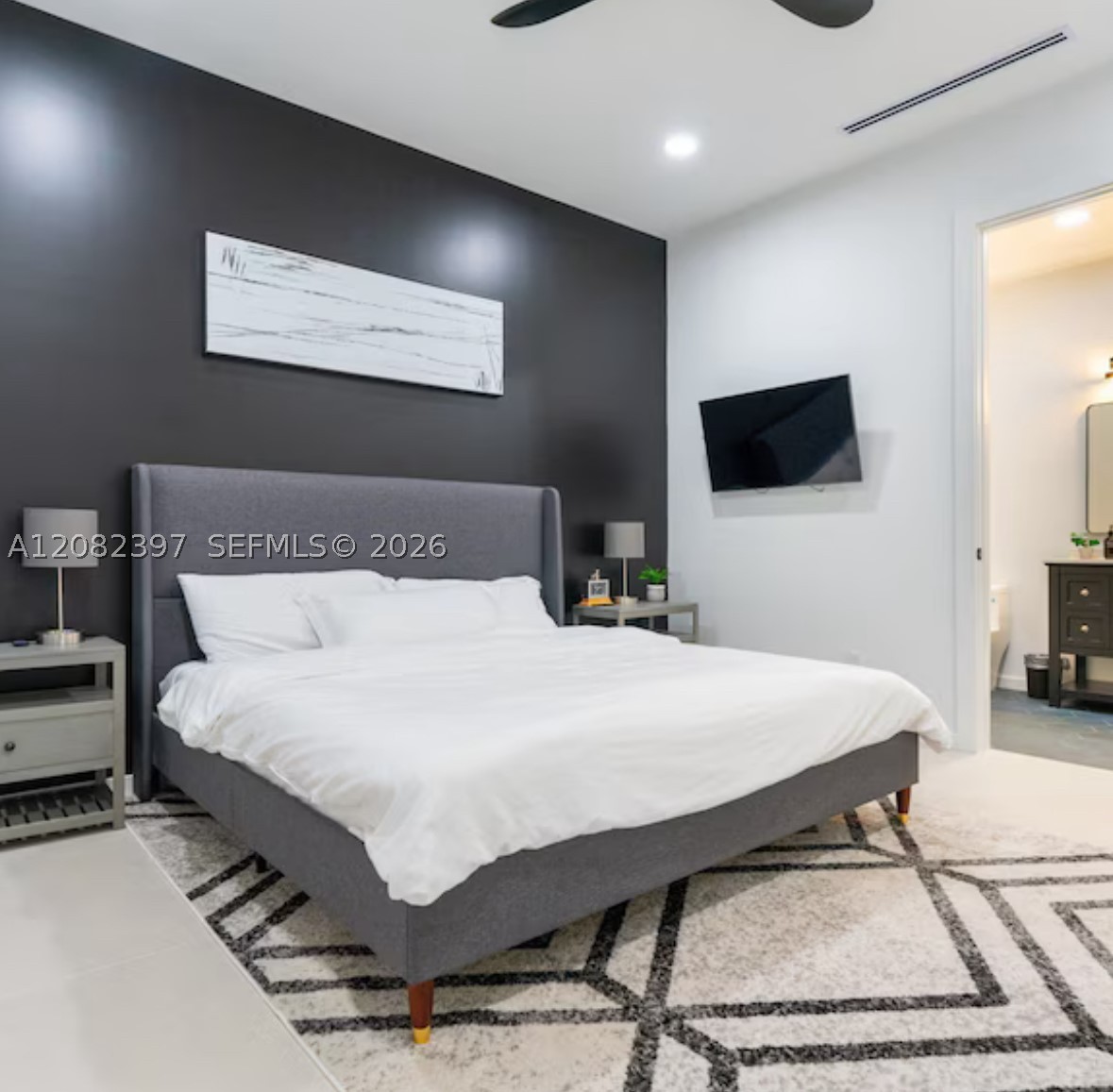131 Royal Palm Dr #0, Fort Lauderdale FL 33301