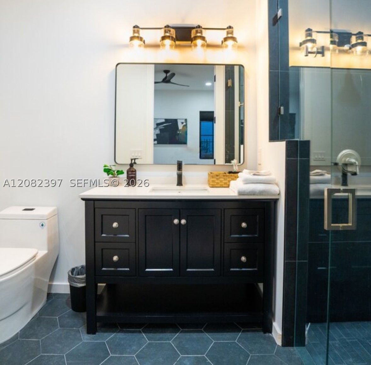 131 Royal Palm Dr #0, Fort Lauderdale FL 33301