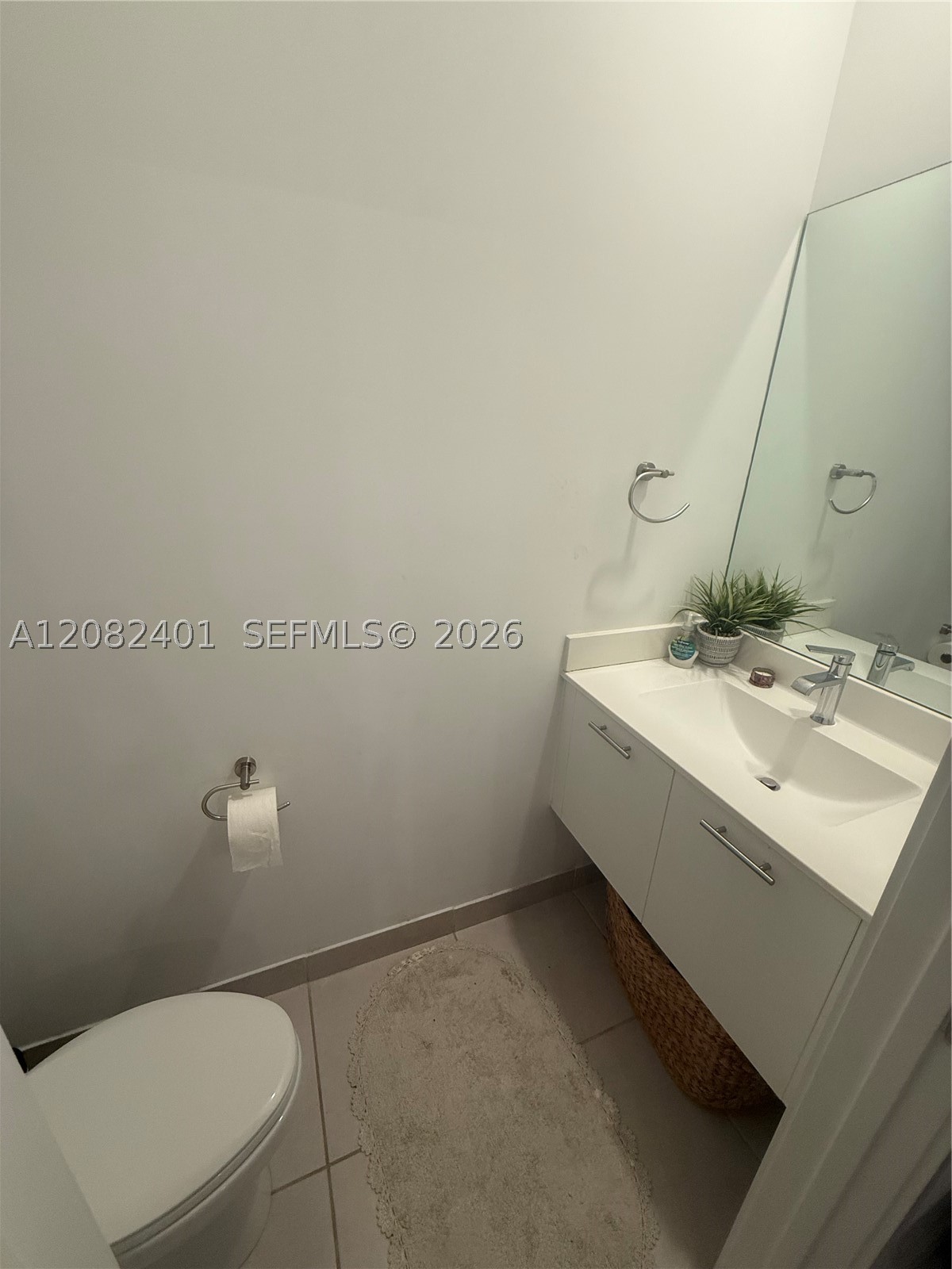 10407 NW 82nd St #4, Doral FL 33178
