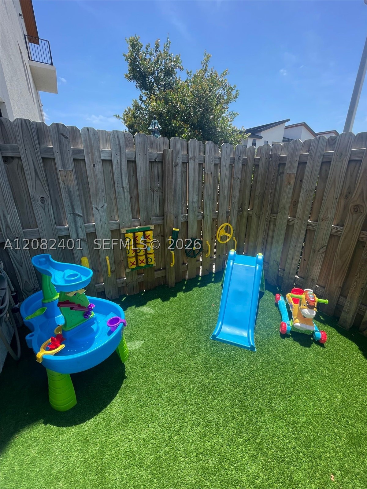10407 NW 82nd St #4, Doral FL 33178