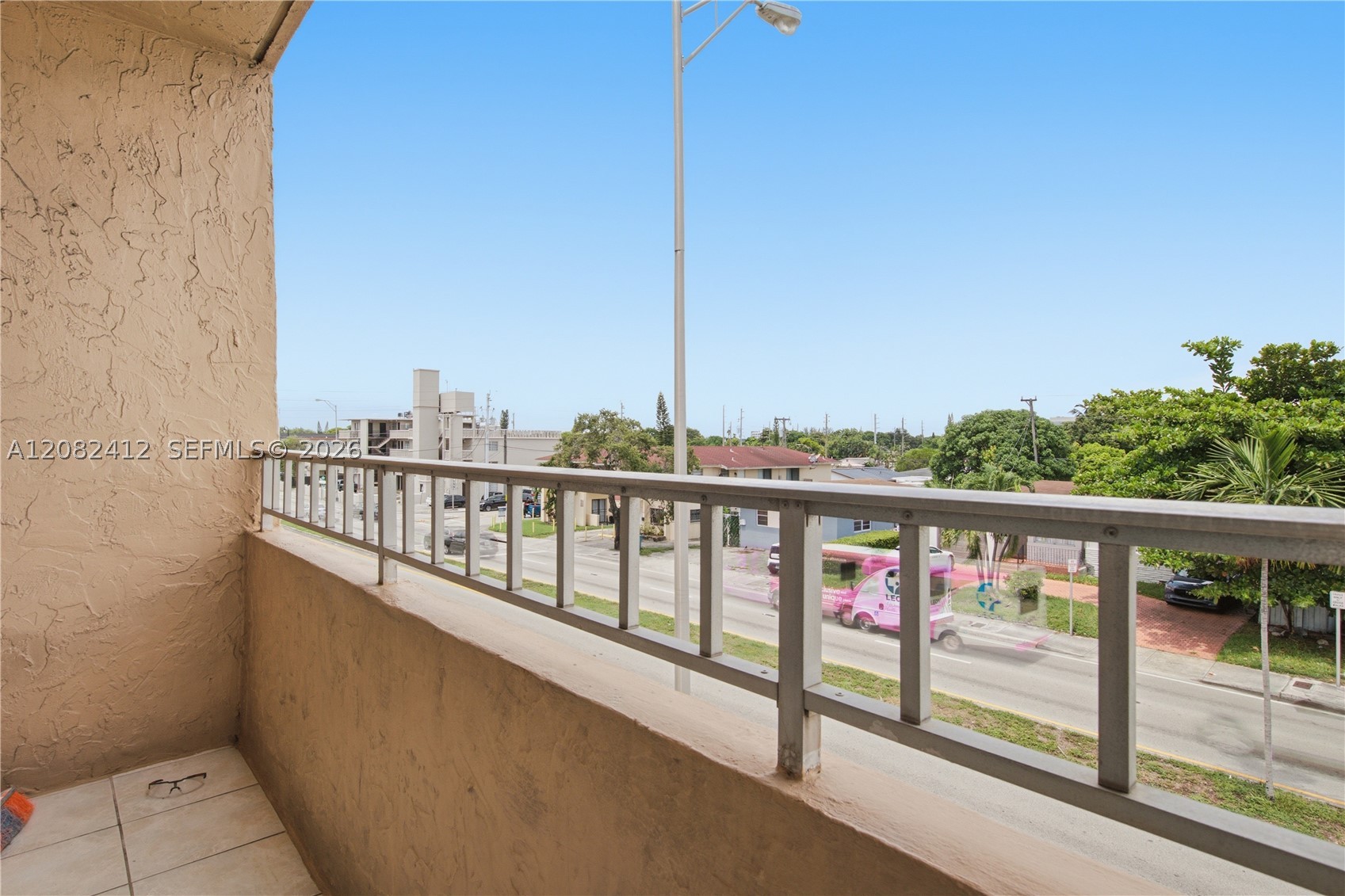 6090 W Flagler St #307, Miami FL 33144