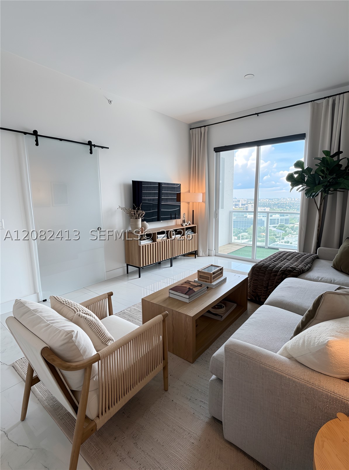 1250 S Miami Ave #2405, Miami FL 33130