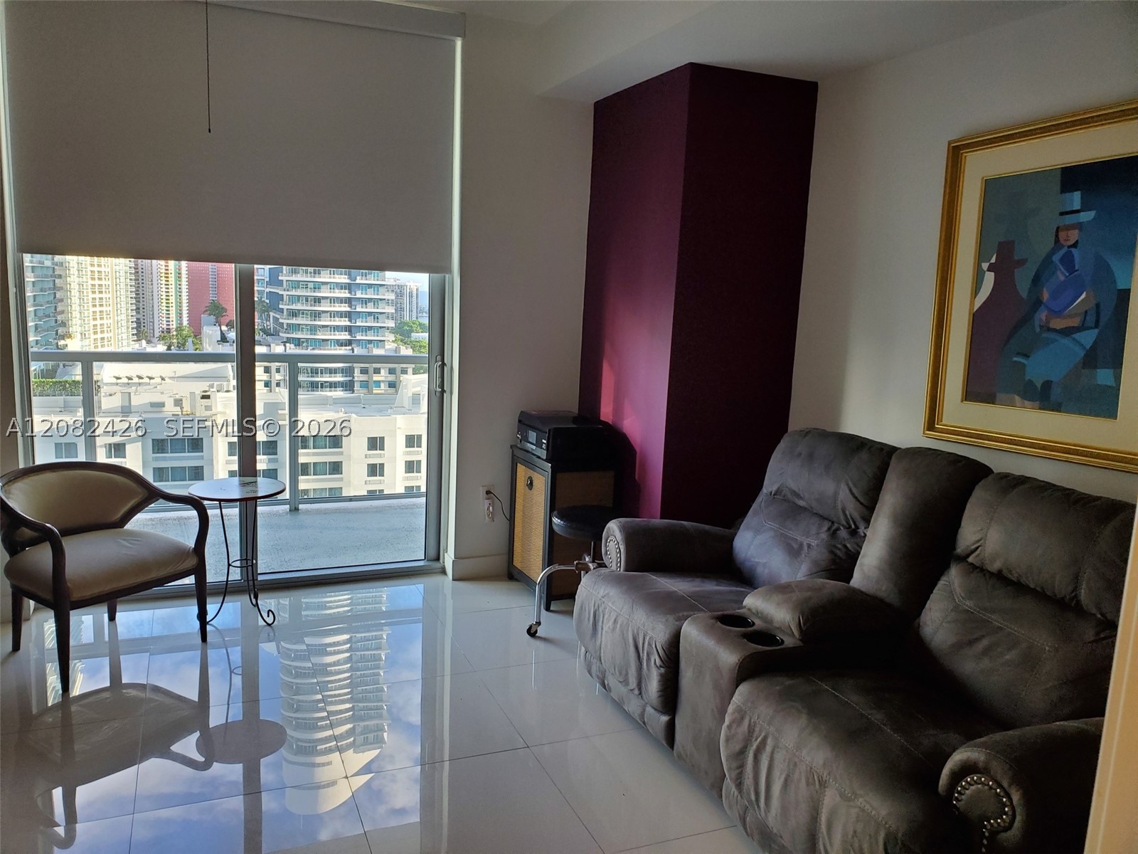 1111 SW 1  AVE #2219-N, Miami FL 33130