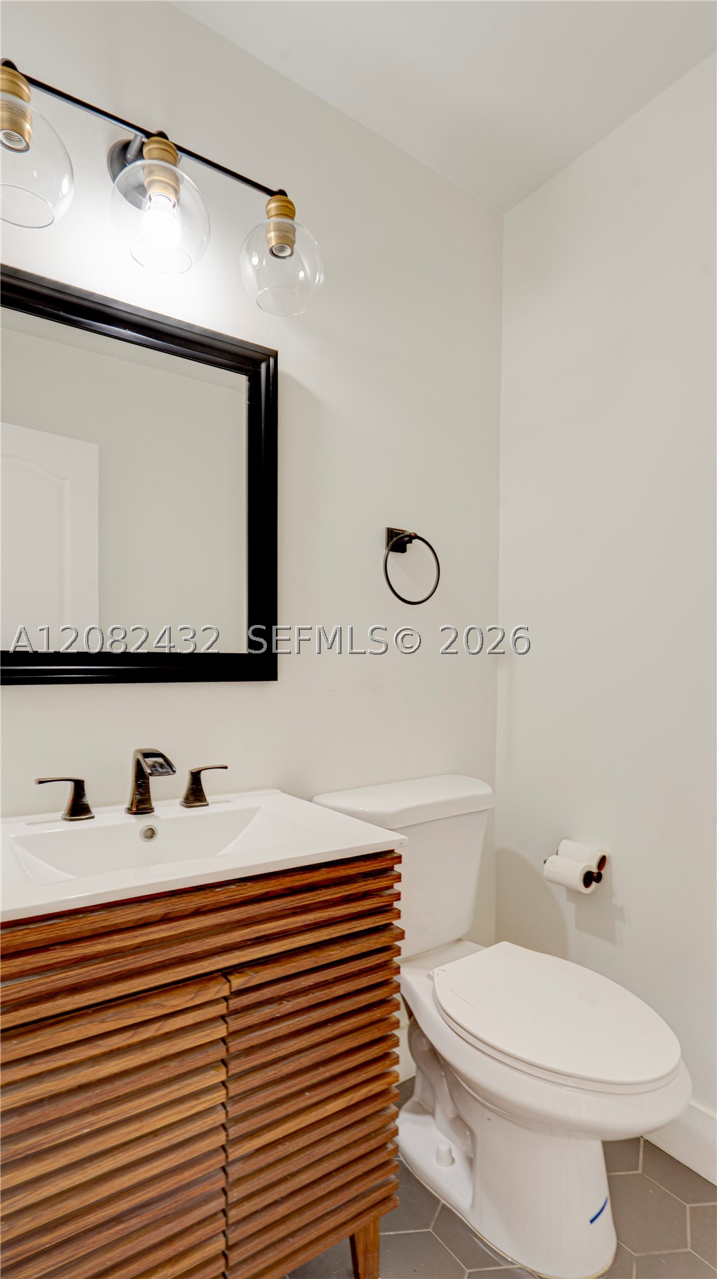 710 SW 114th Ave #C3, Sweetwater FL 33174
