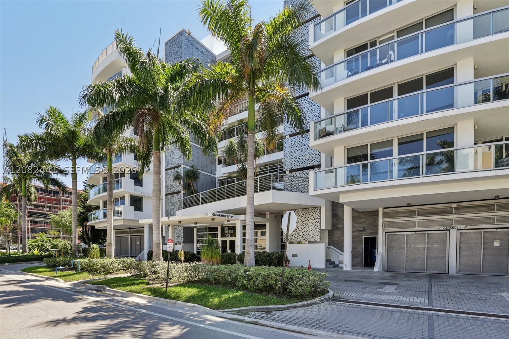 1100 100th St #703, Bay Harbor Islands FL 33154
