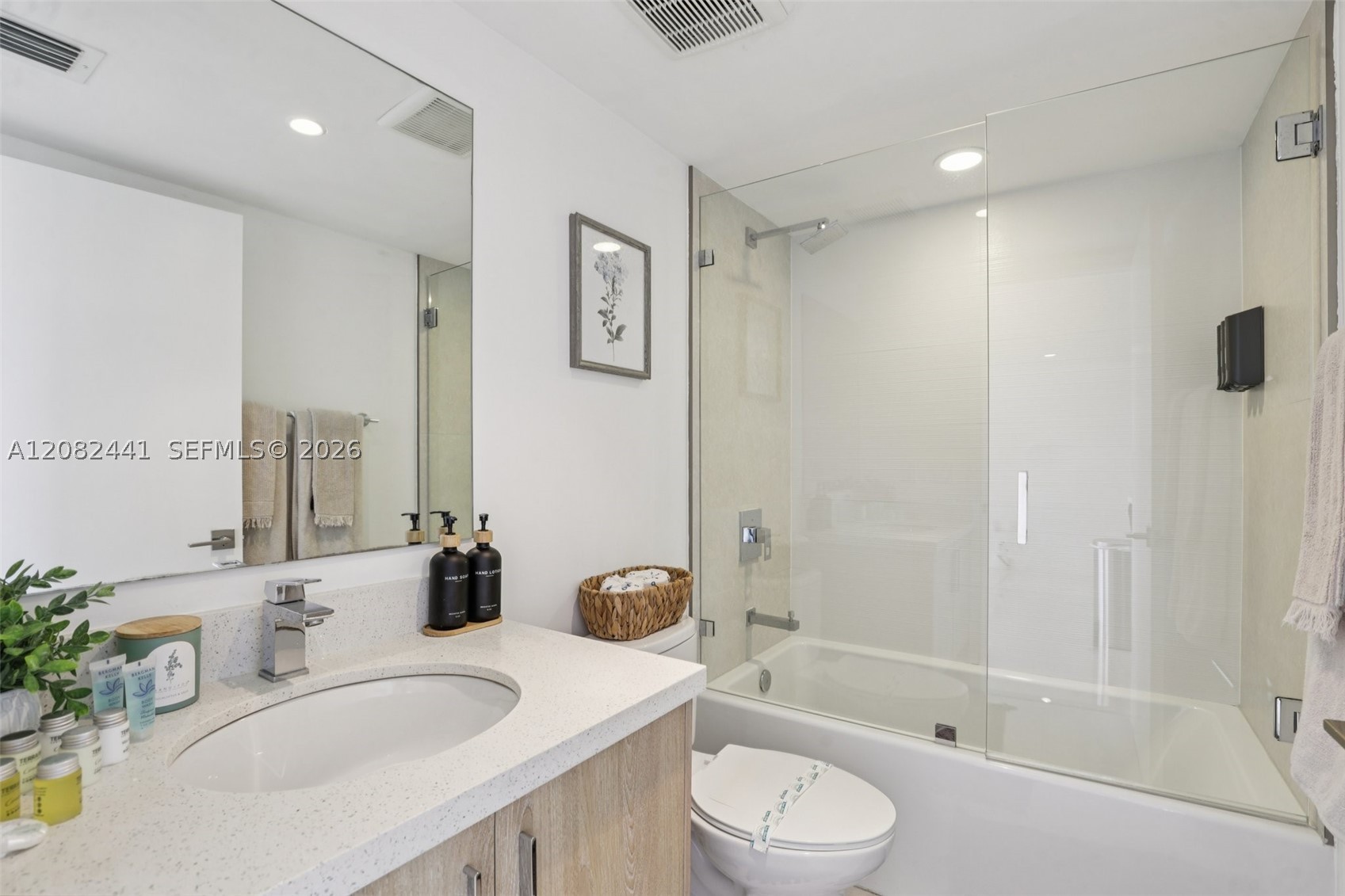 1100 100th St #703, Bay Harbor Islands FL 33154