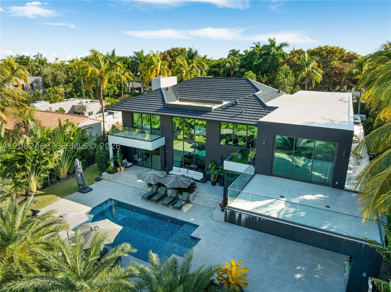 131 Cape Florida Dr, Key Biscayne FL 33149