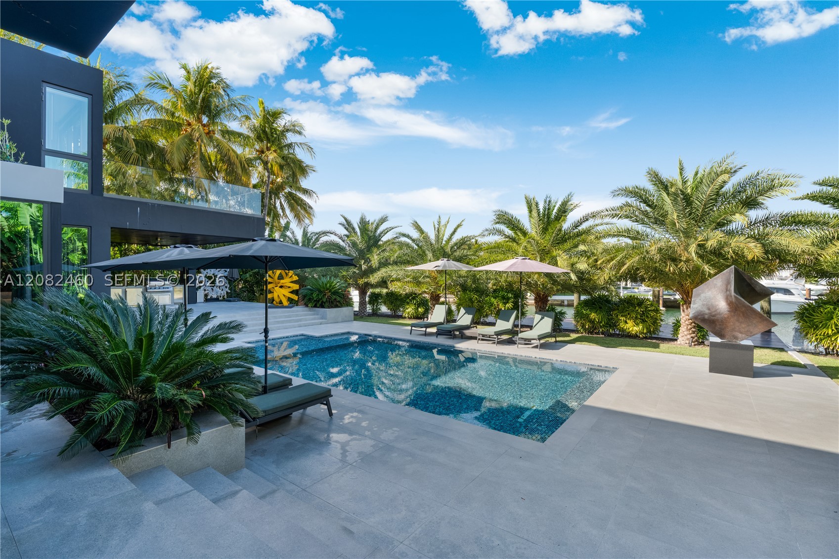 131 Cape Florida Dr, Key Biscayne FL 33149