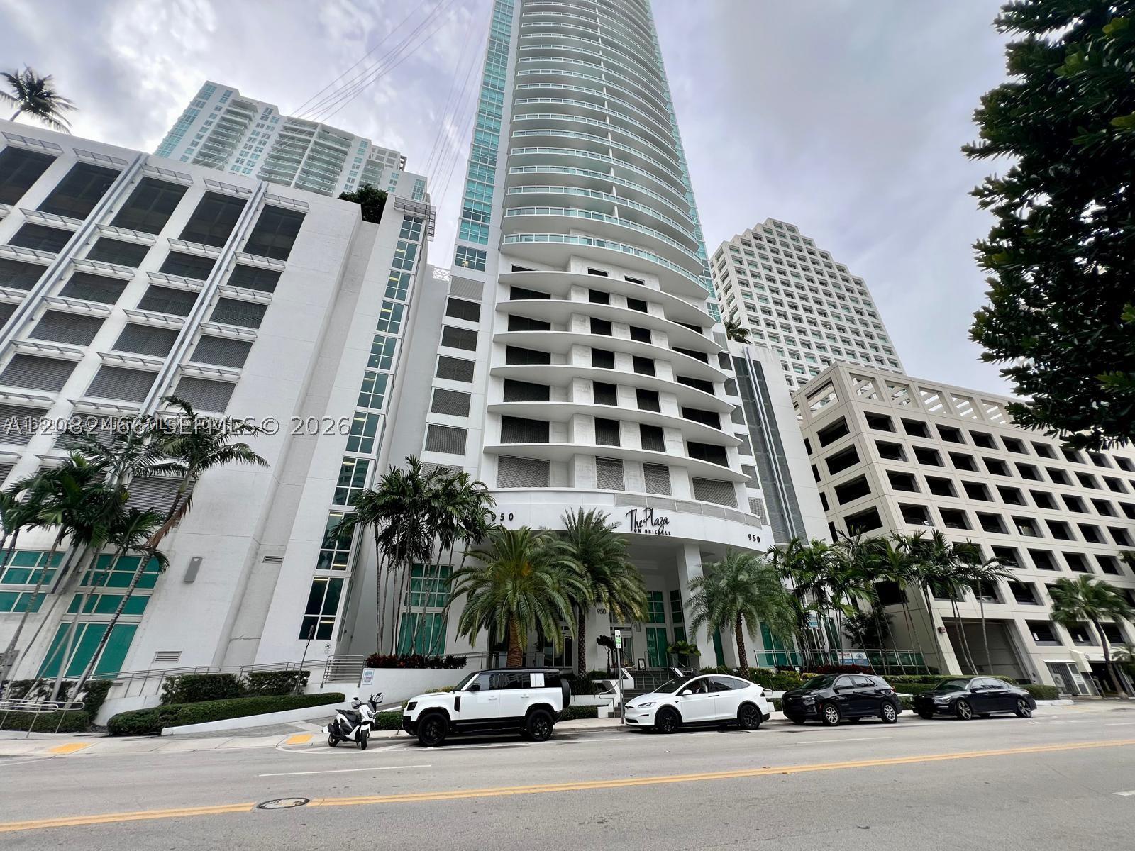 950 S Brickell Bay #1109, Miami FL 33131