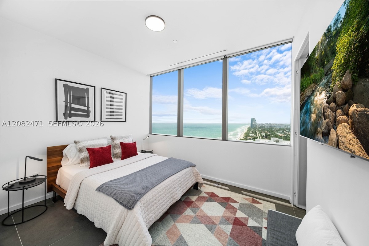2000 S Ocean Dr #31B, Hallandale Beach FL 33009