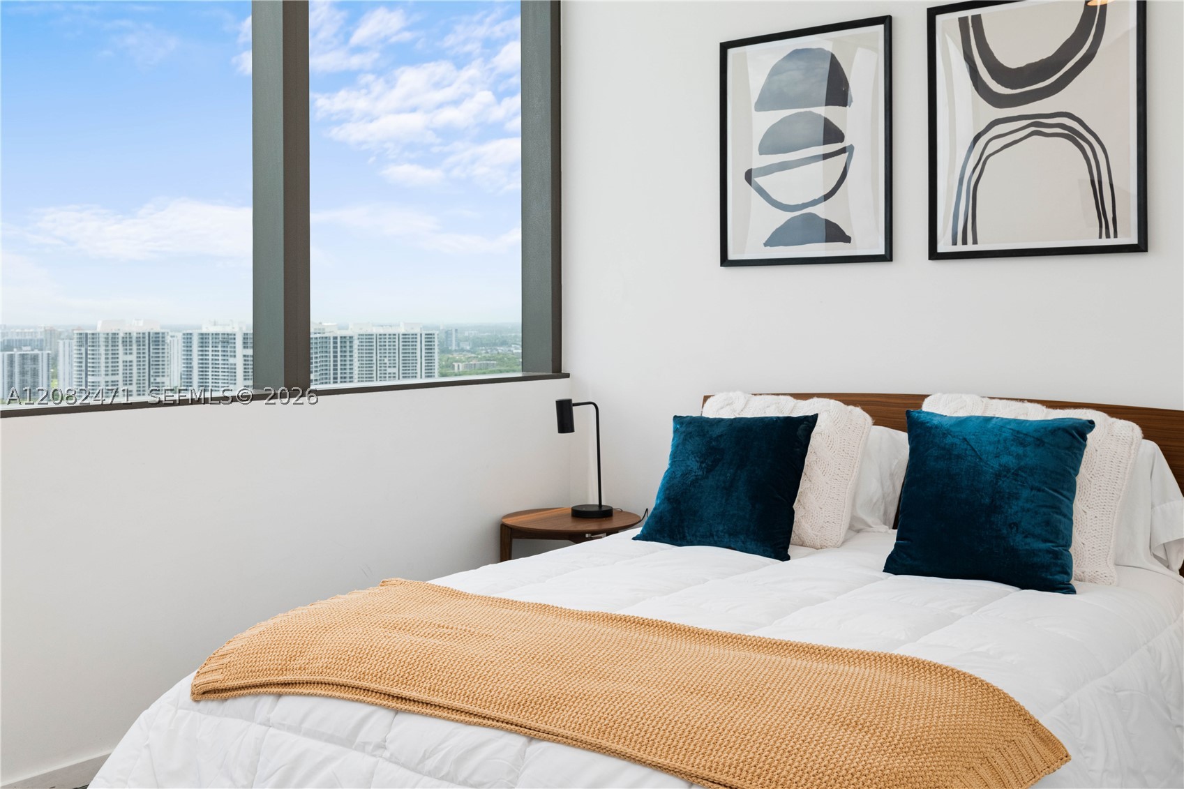 2000 S Ocean Dr #31B, Hallandale Beach FL 33009