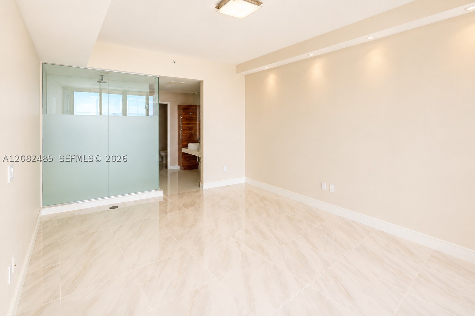 2020 N Bayshore Dr #1710, Miami FL 33137