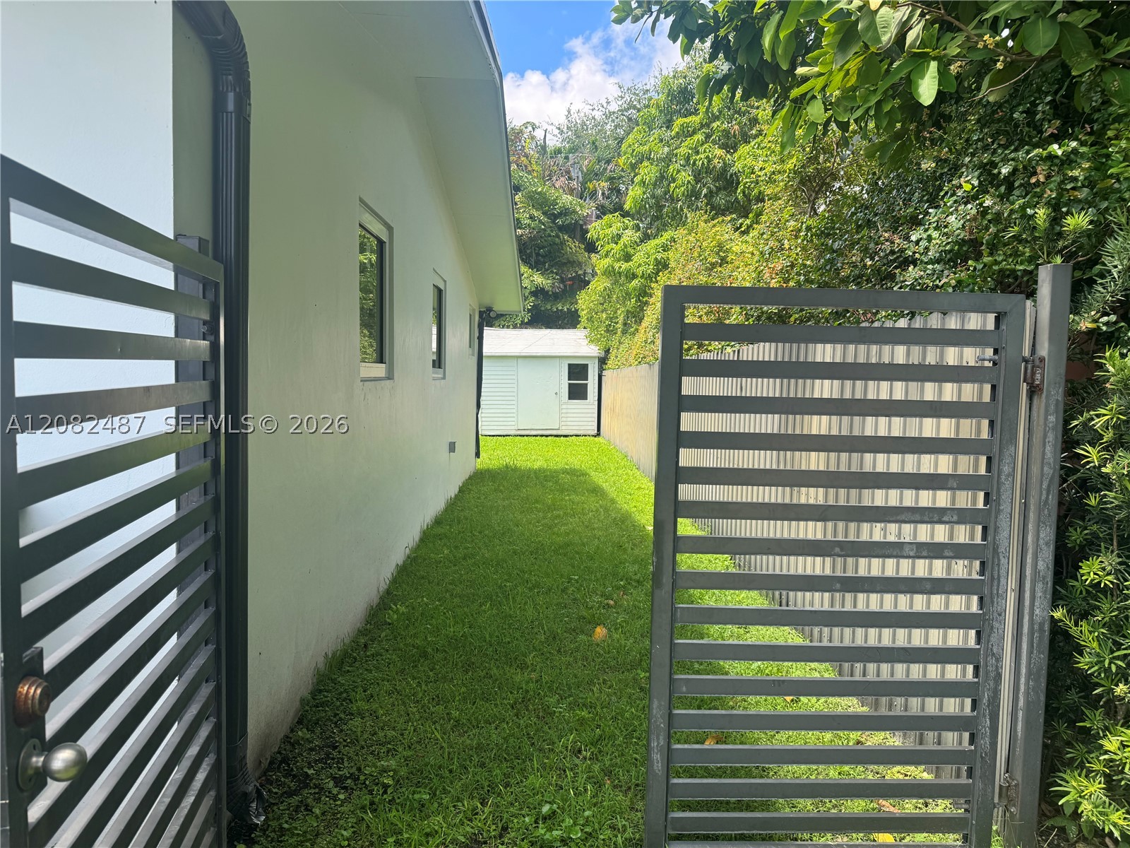 8640 SW 125th Ter, Miami FL 33156