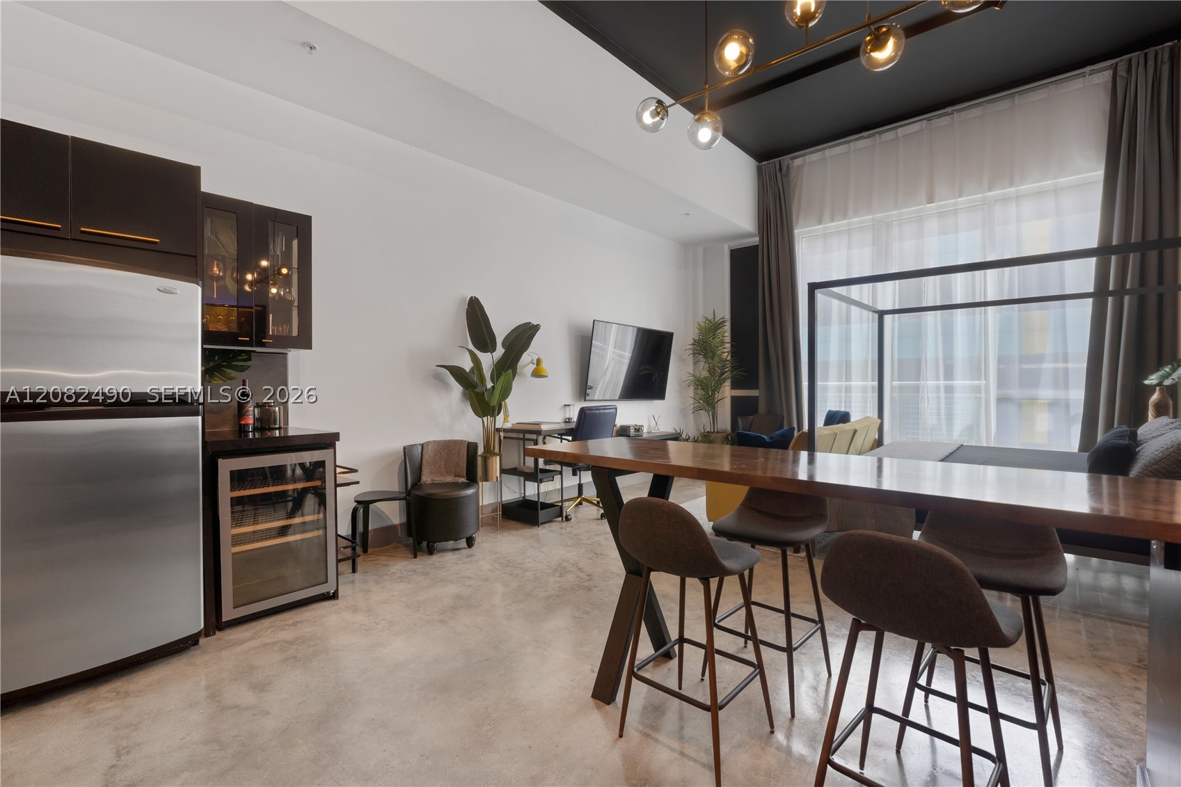 253 NE 2nd St #314, Miami FL 33132