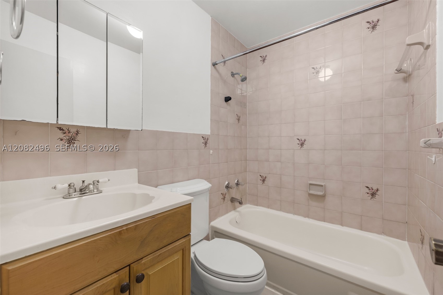 1284 W 44th Pl #3, Hialeah FL 33012