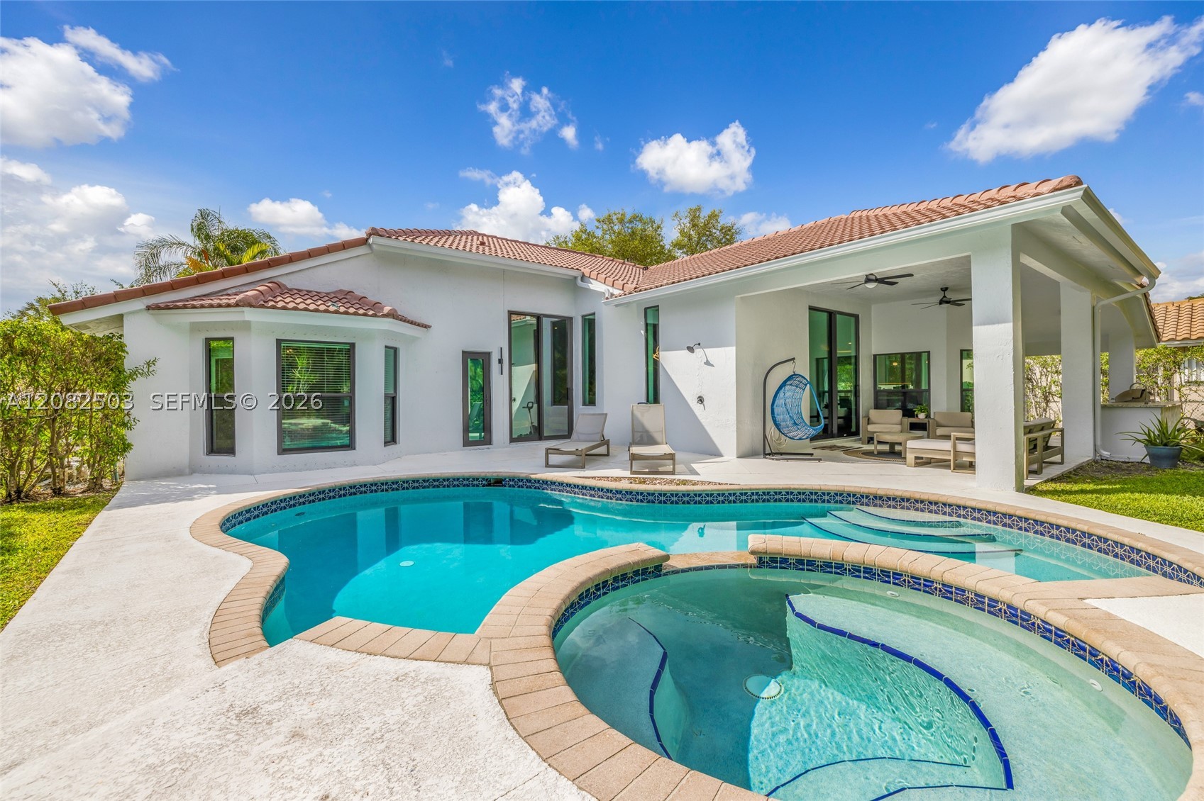 6586 NW 97th Dr, Parkland FL 33076