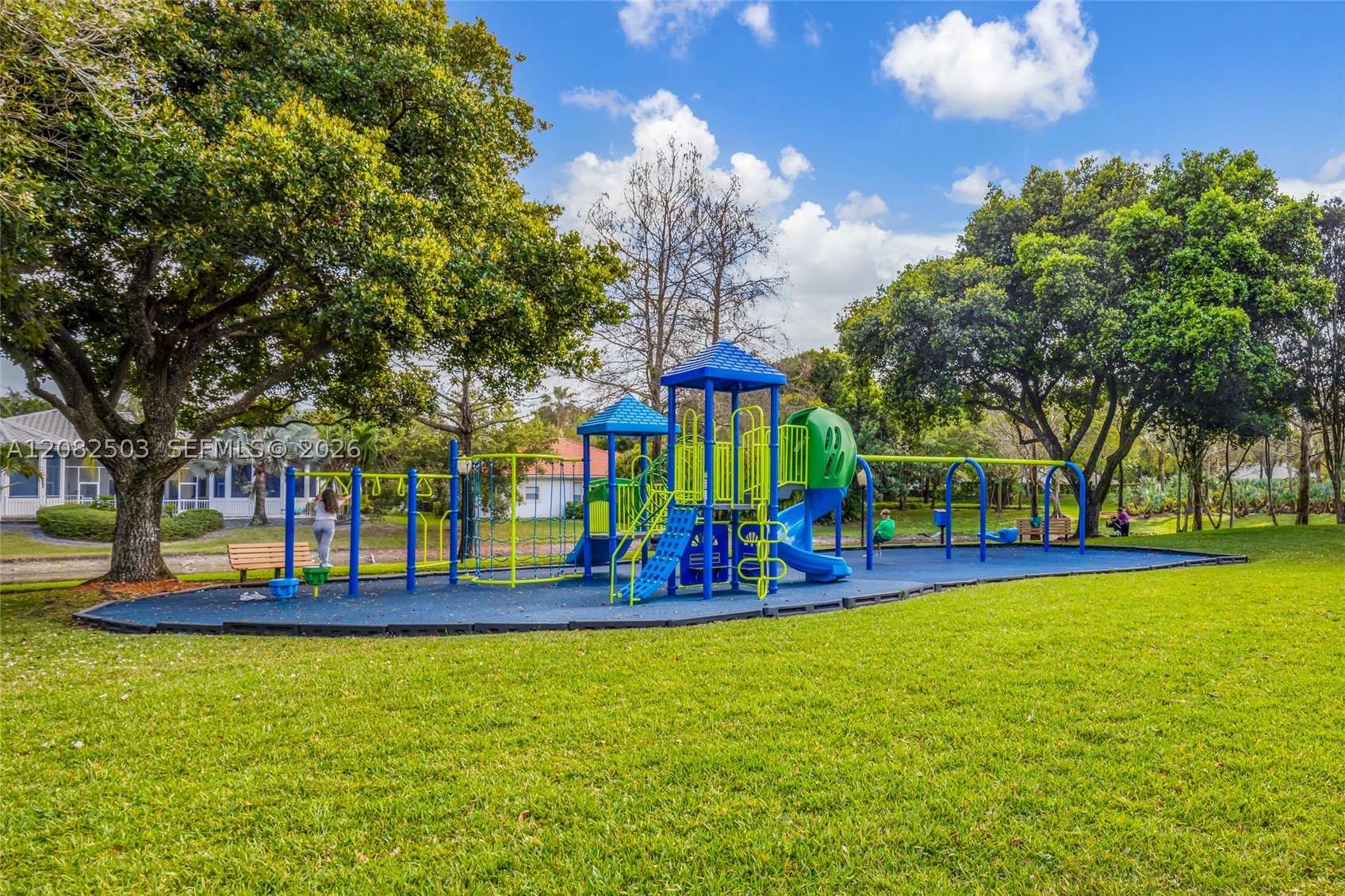 6586 NW 97th Dr, Parkland FL 33076
