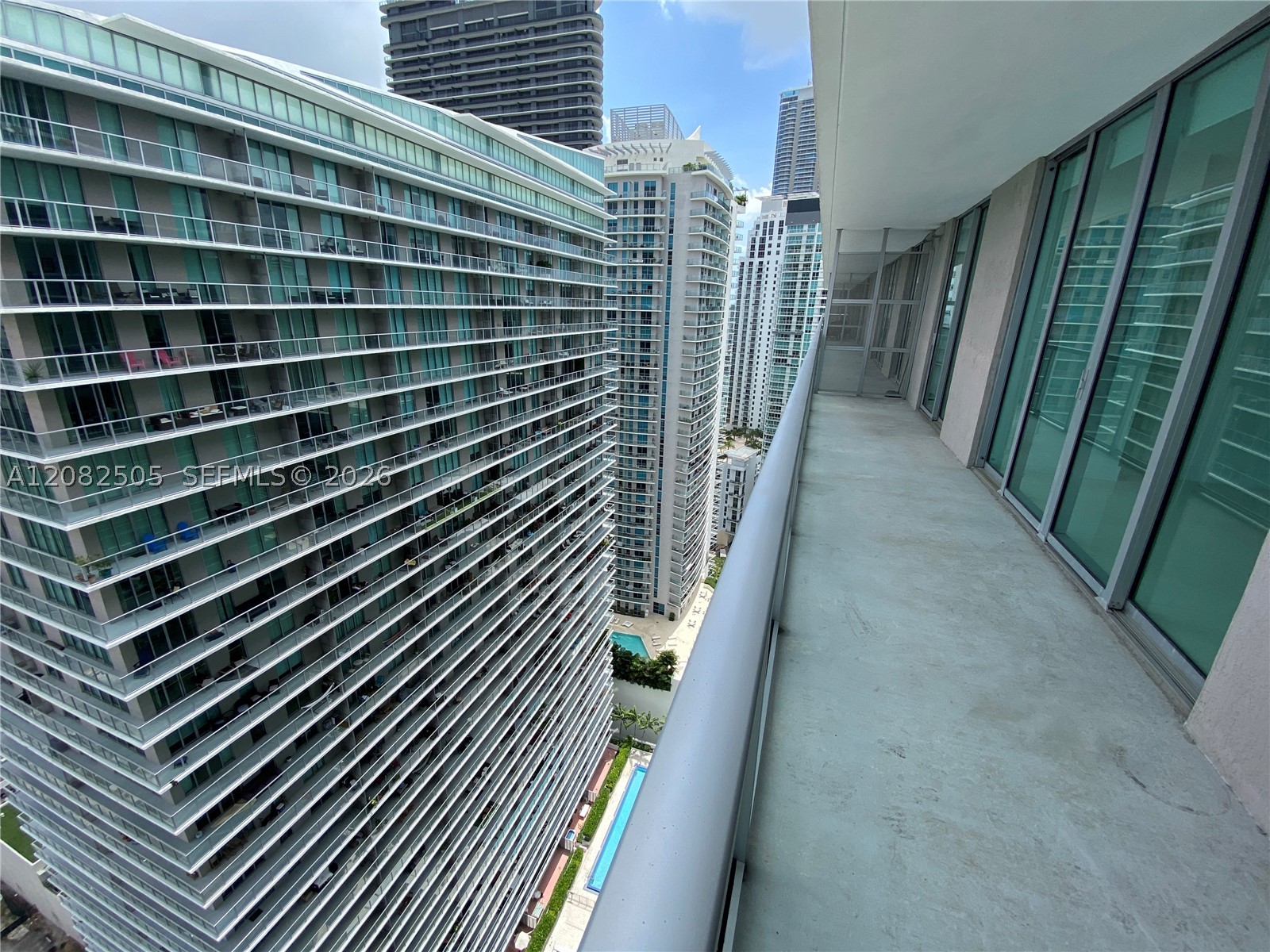79 SW 12 ST #3810-S, Miami FL 33130