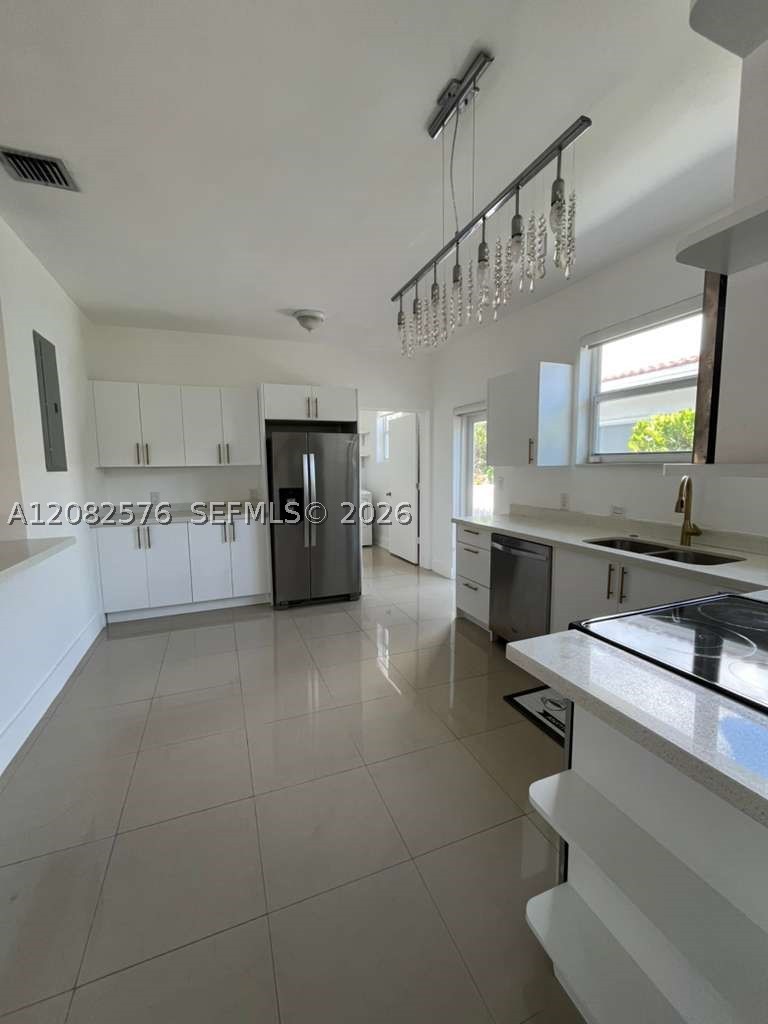 501 90th St #1, Surfside FL 33154