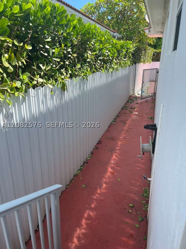 501 90th St #1, Surfside FL 33154