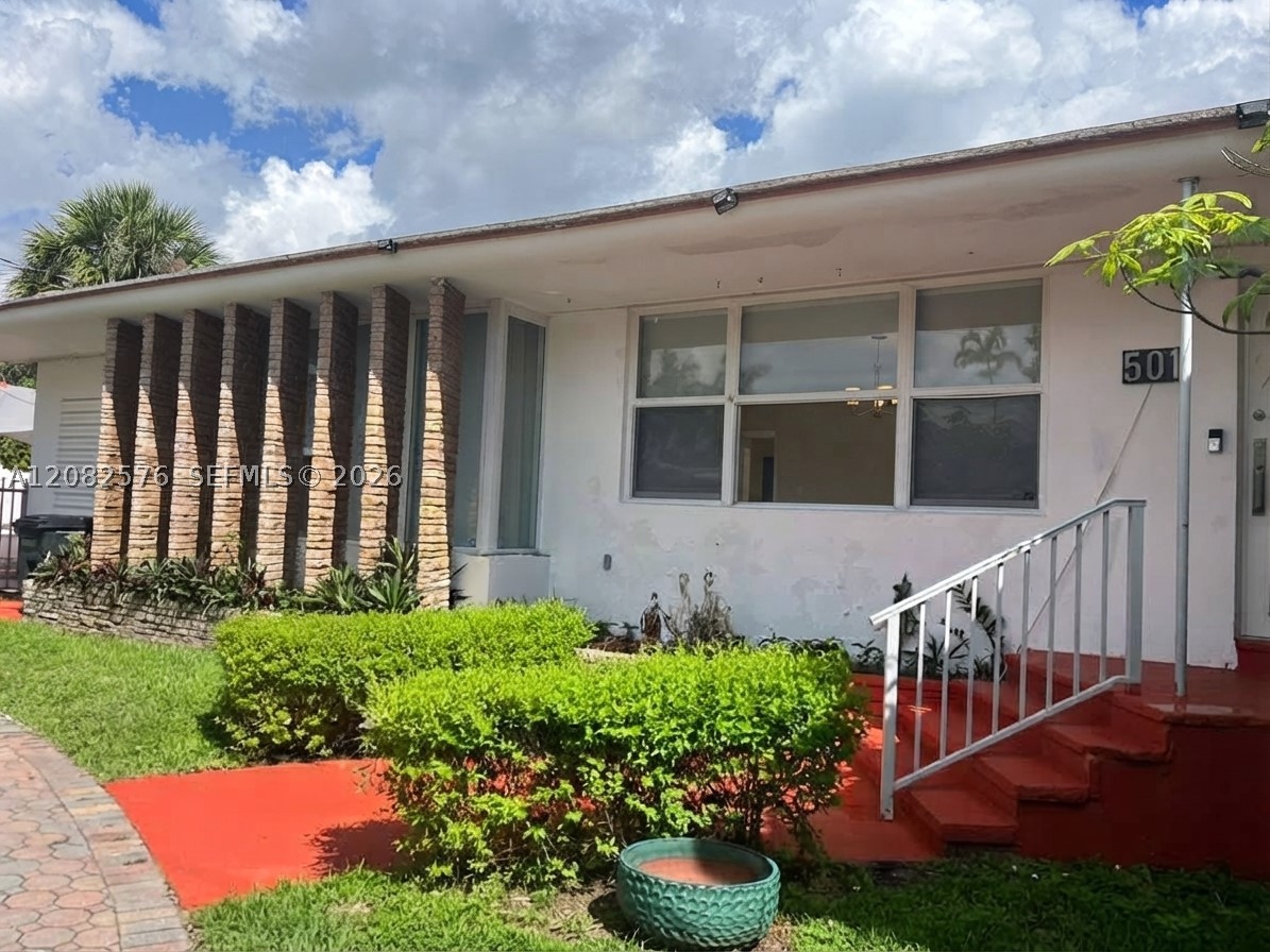 501 90th St #1, Surfside FL 33154
