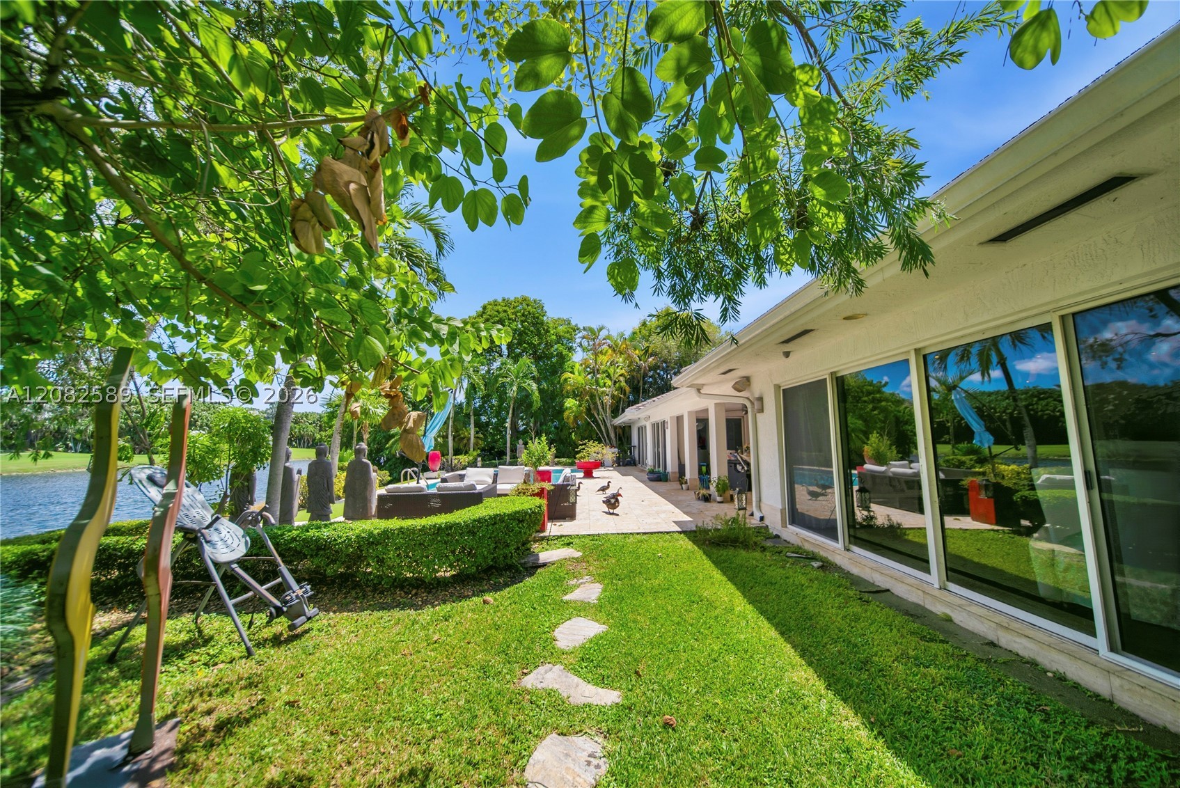 9448 NW 54th Doral Cir Ln, Doral FL 33178