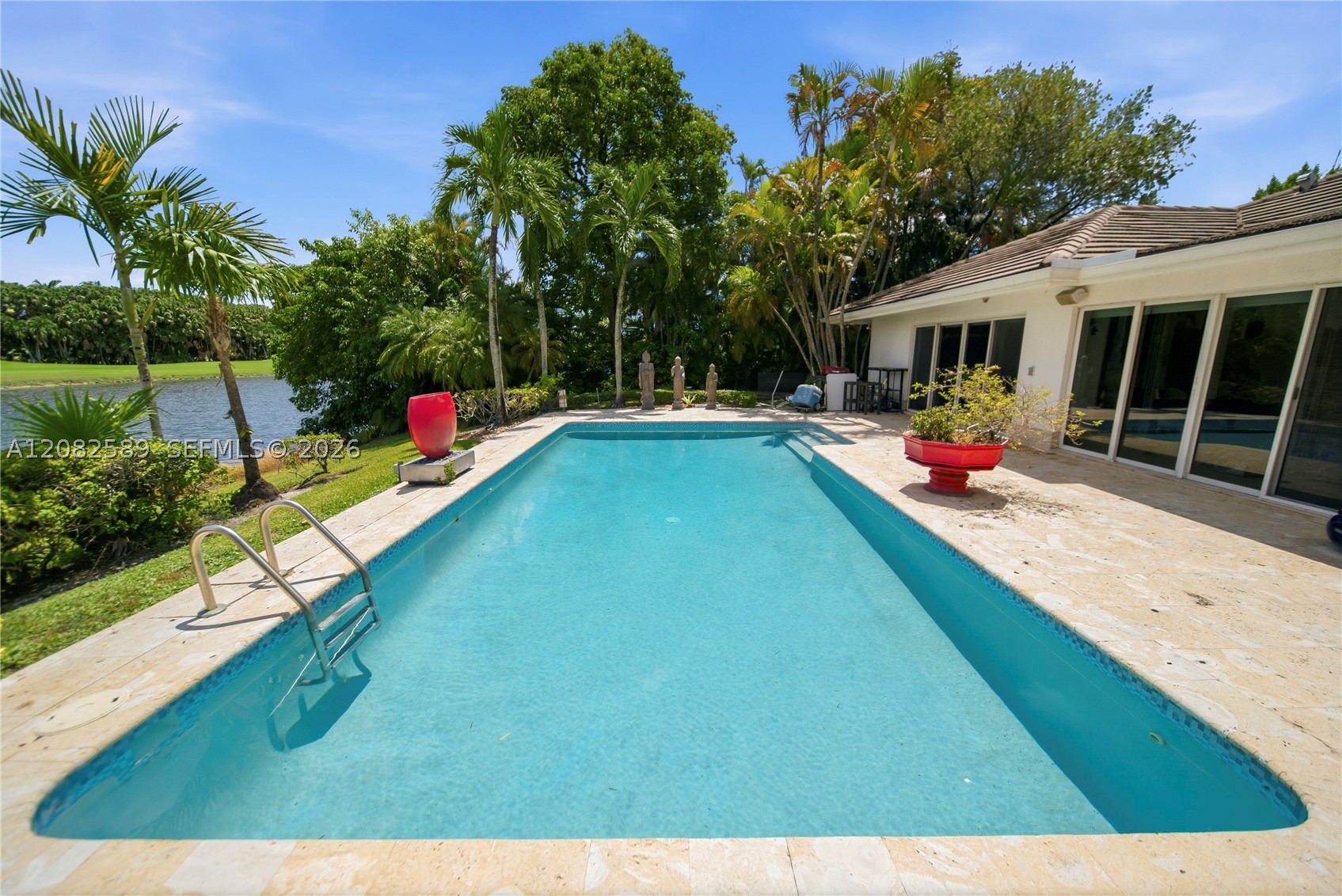 9448 NW 54th Doral Cir Ln, Doral FL 33178