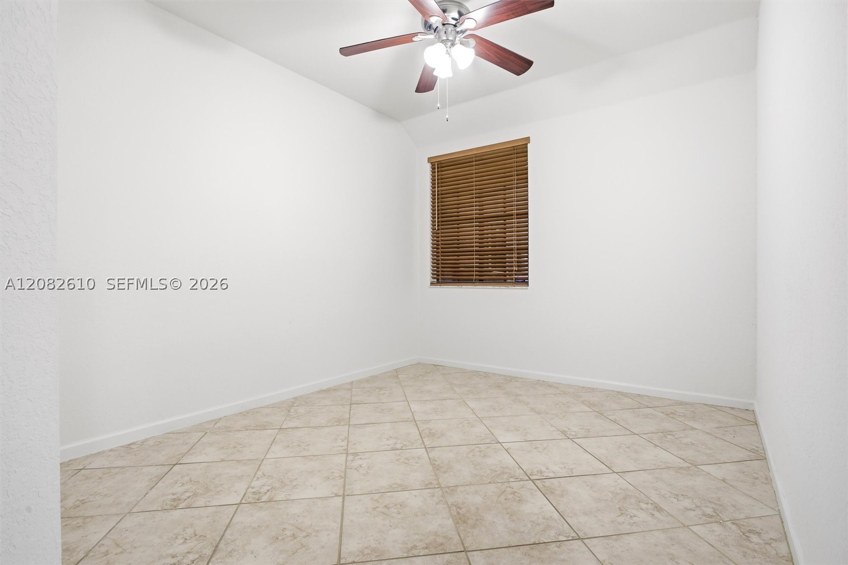 2890 Kinsington Cir #22-1, Weston FL 33332