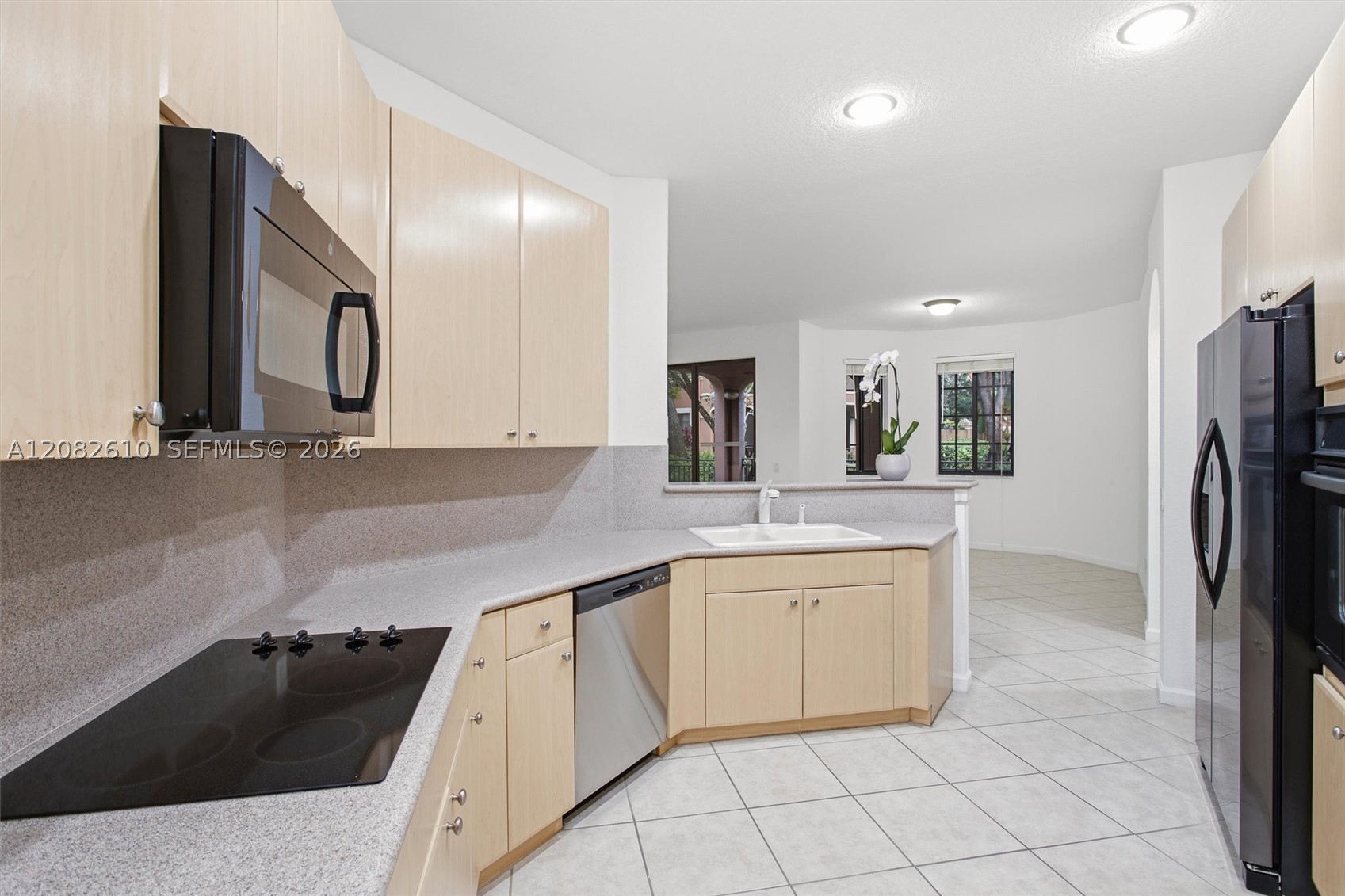 2890 Kinsington Cir #22-1, Weston FL 33332