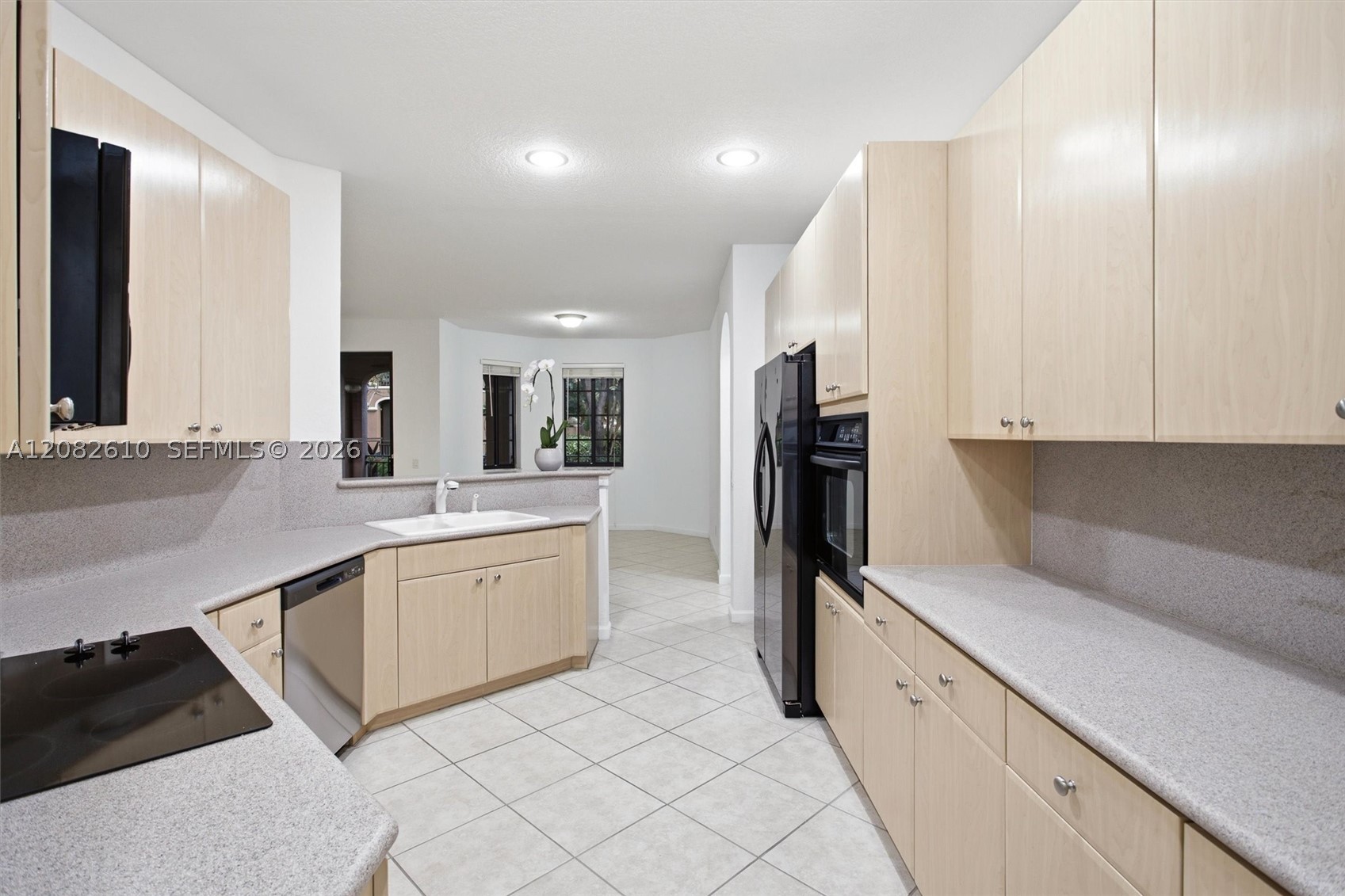 2890 Kinsington Cir #22-1, Weston FL 33332