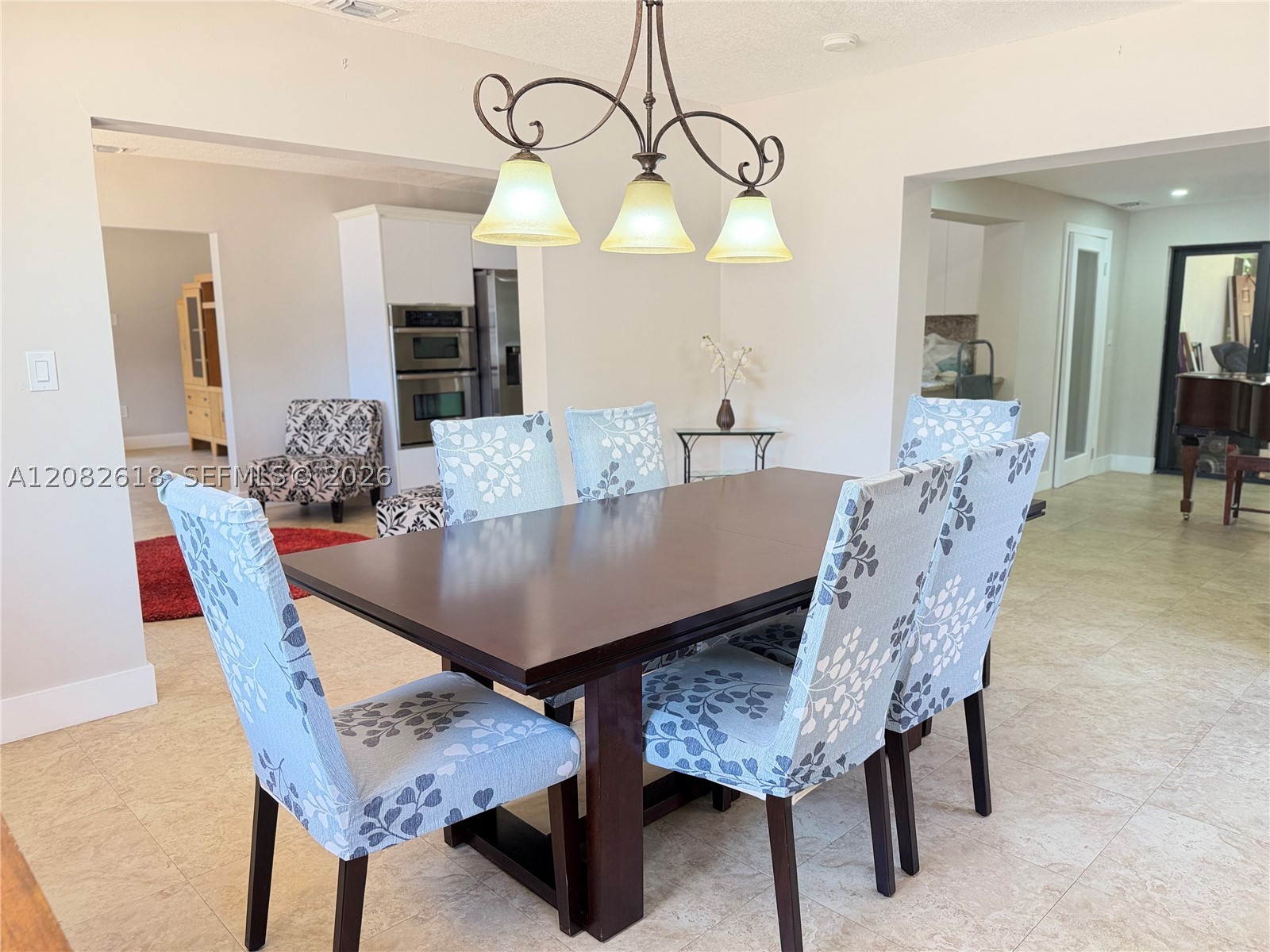 2233 SW 16th St, Miami FL 33145