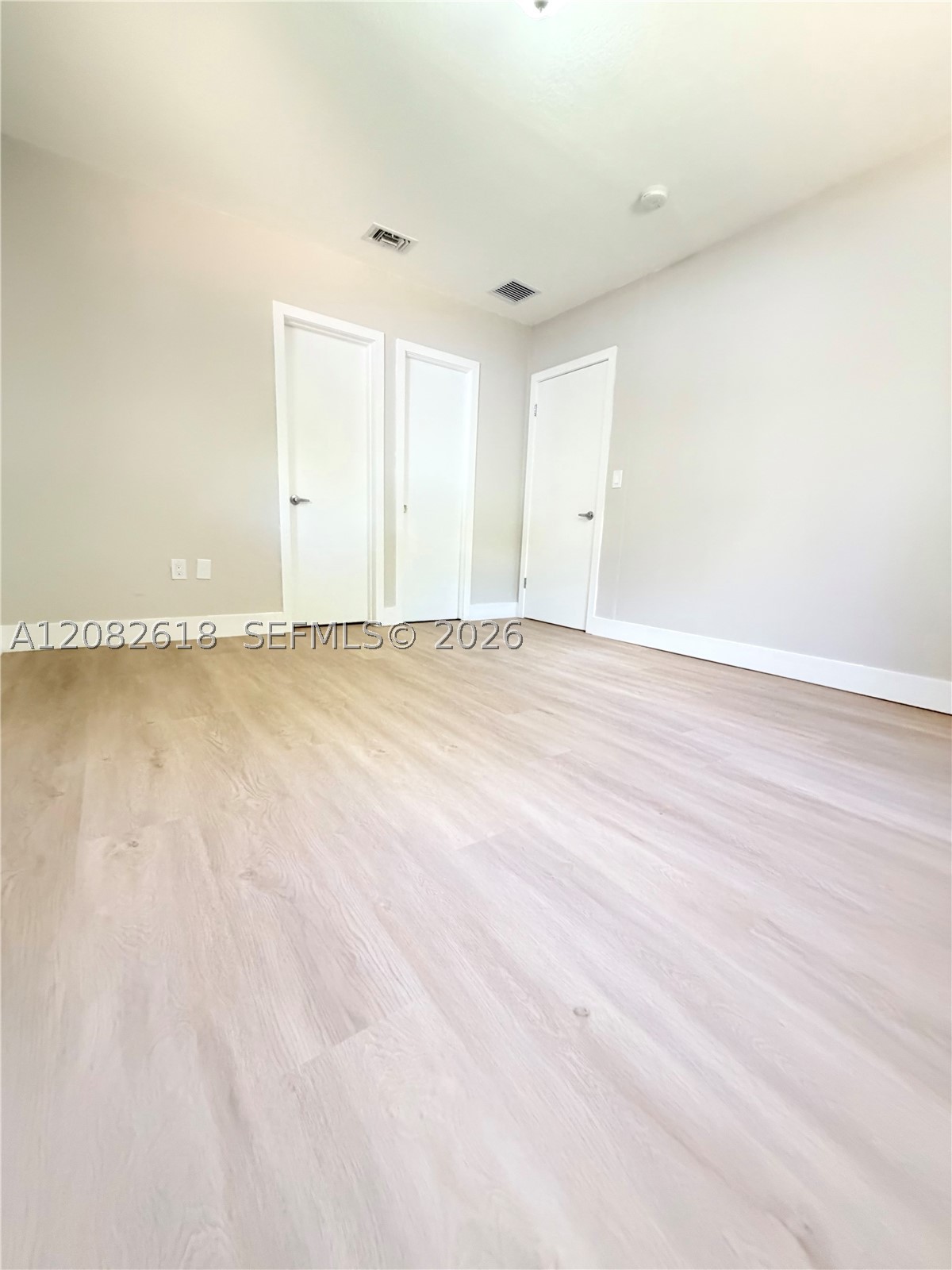 2233 SW 16th St, Miami FL 33145