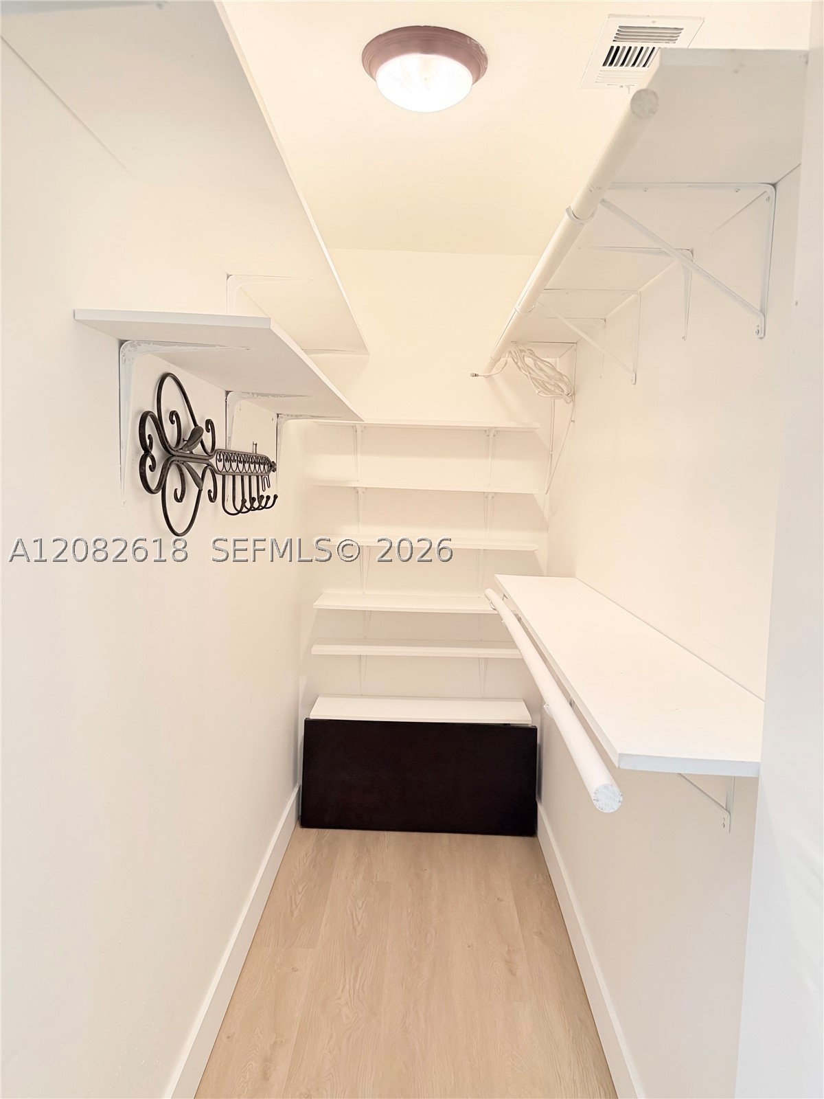 2233 SW 16th St, Miami FL 33145
