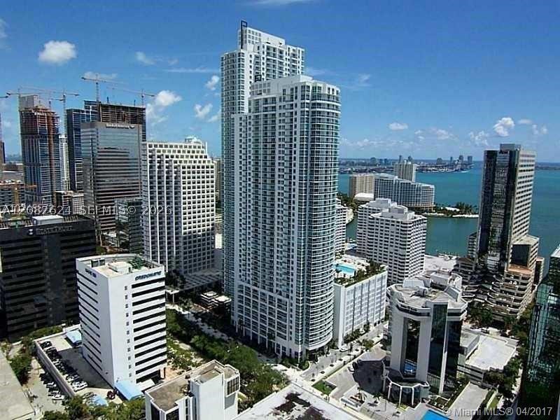 951 Brickell Ave #2509, Miami FL 33131