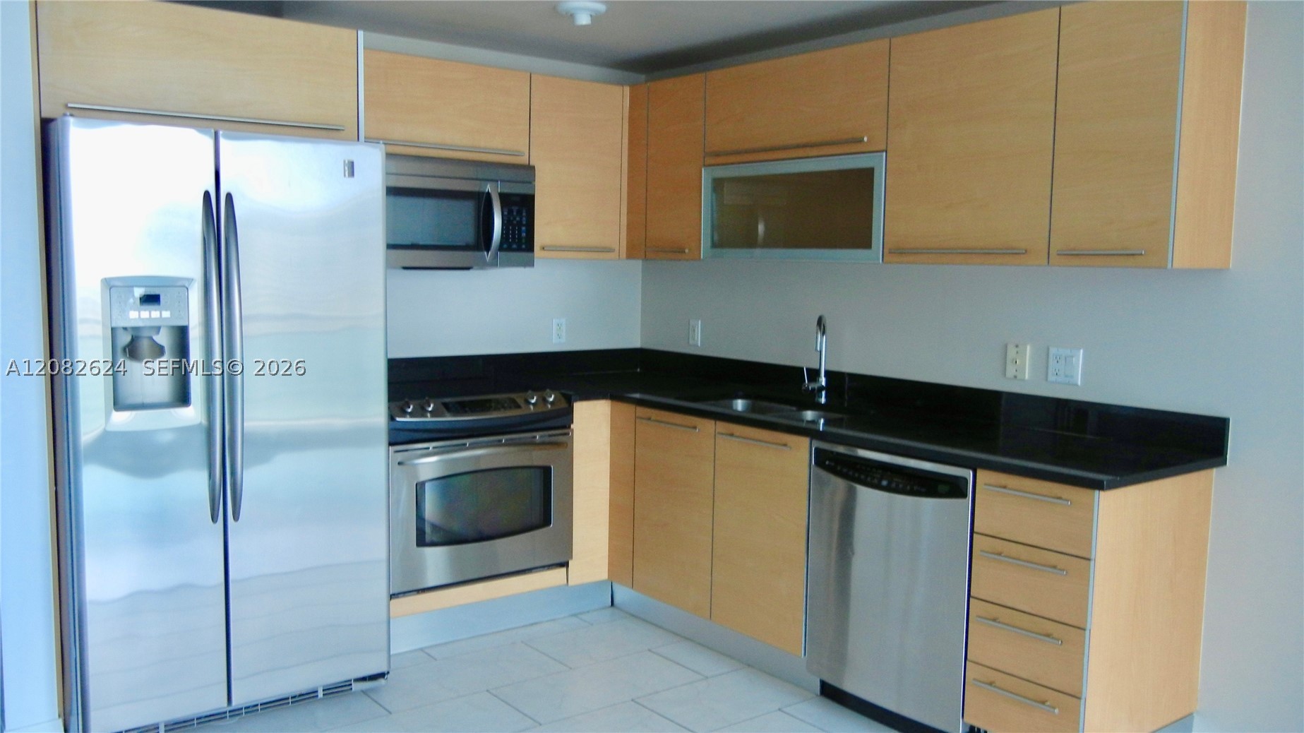 951 Brickell Ave #2509, Miami FL 33131